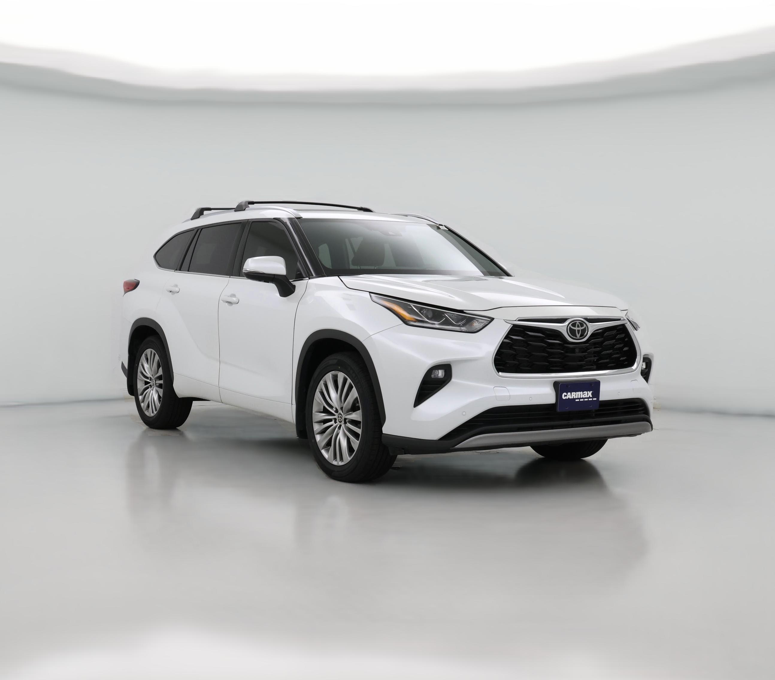 Thumbnail: 2022 Toyota Highlander - 1