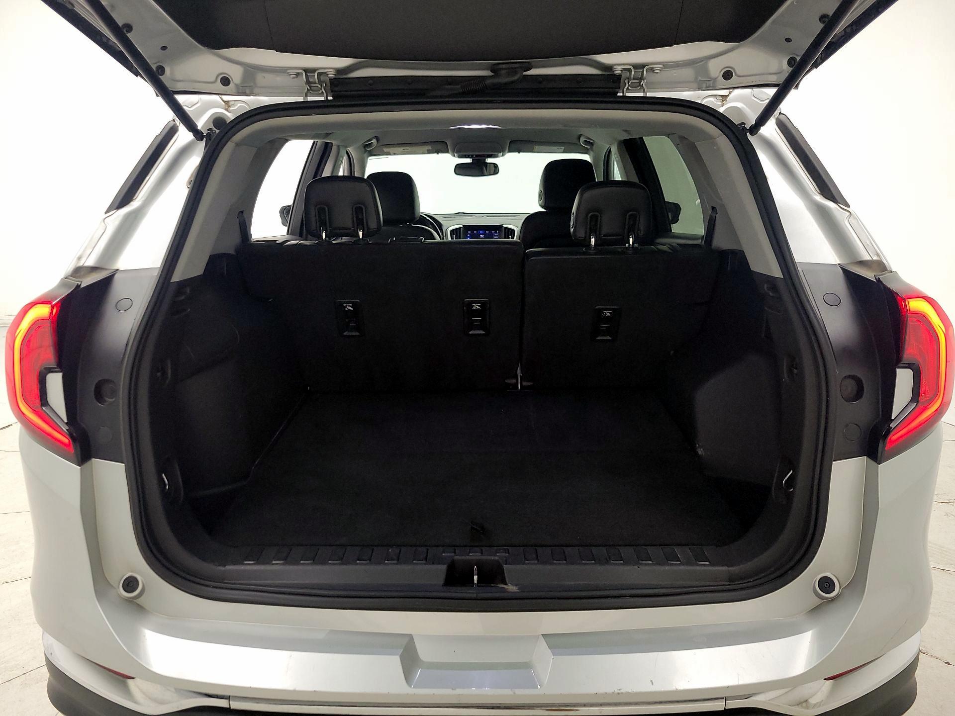 Thumbnail: 2019 GMC Terrain - 20