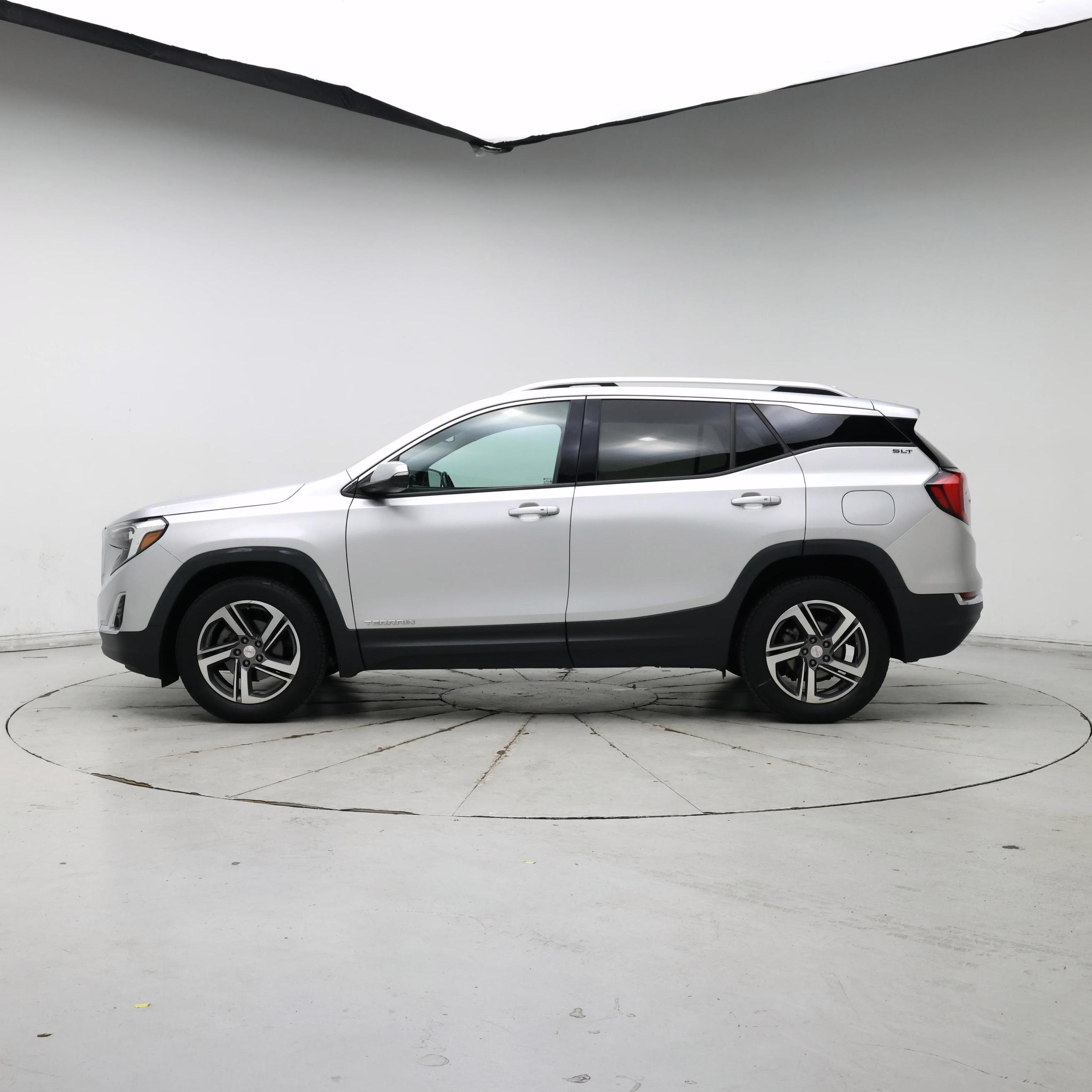 Thumbnail: 2019 GMC Terrain - 3
