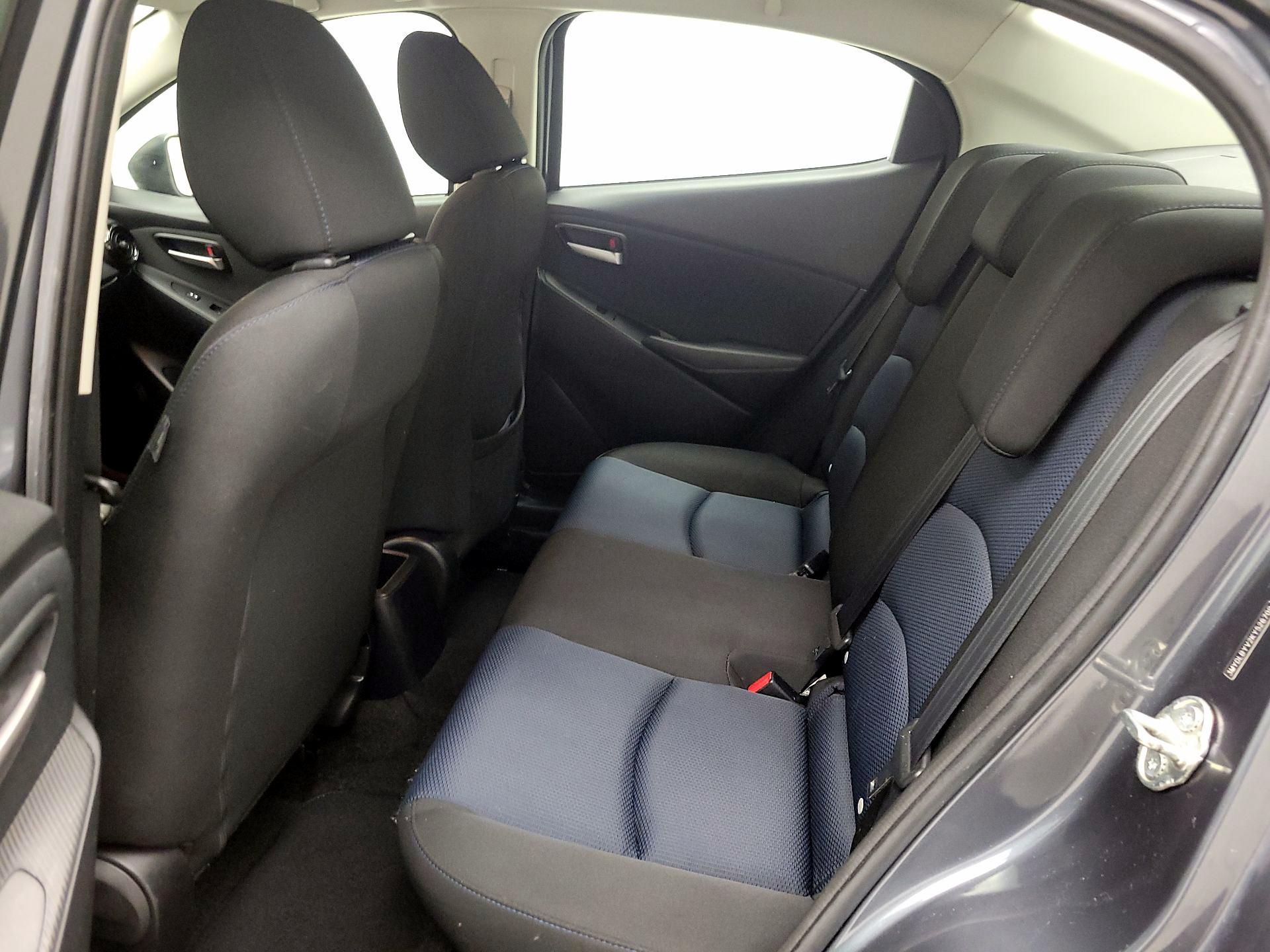 Thumbnail: 2019 Toyota Yaris - 19