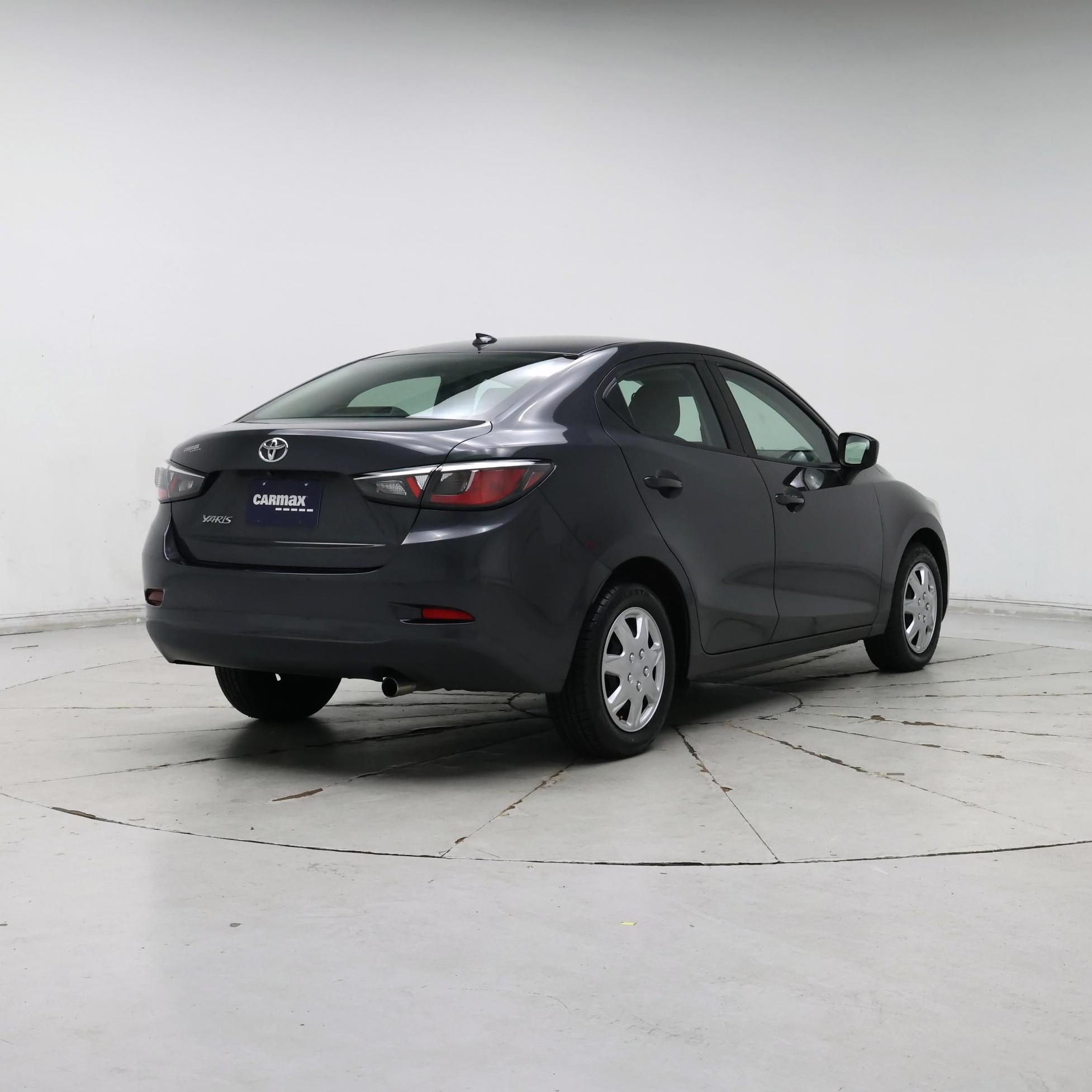 Thumbnail: 2019 Toyota Yaris - 8