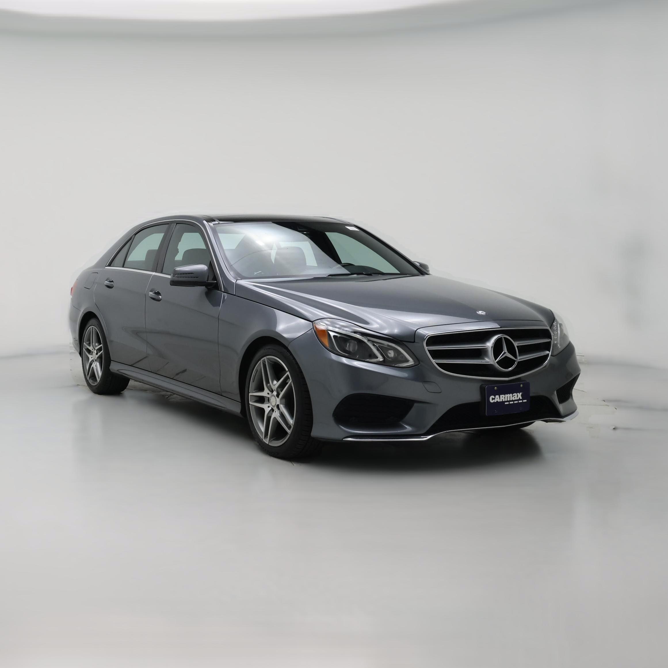 Thumbnail: 2016 Mercedes-Benz E-Class - 1