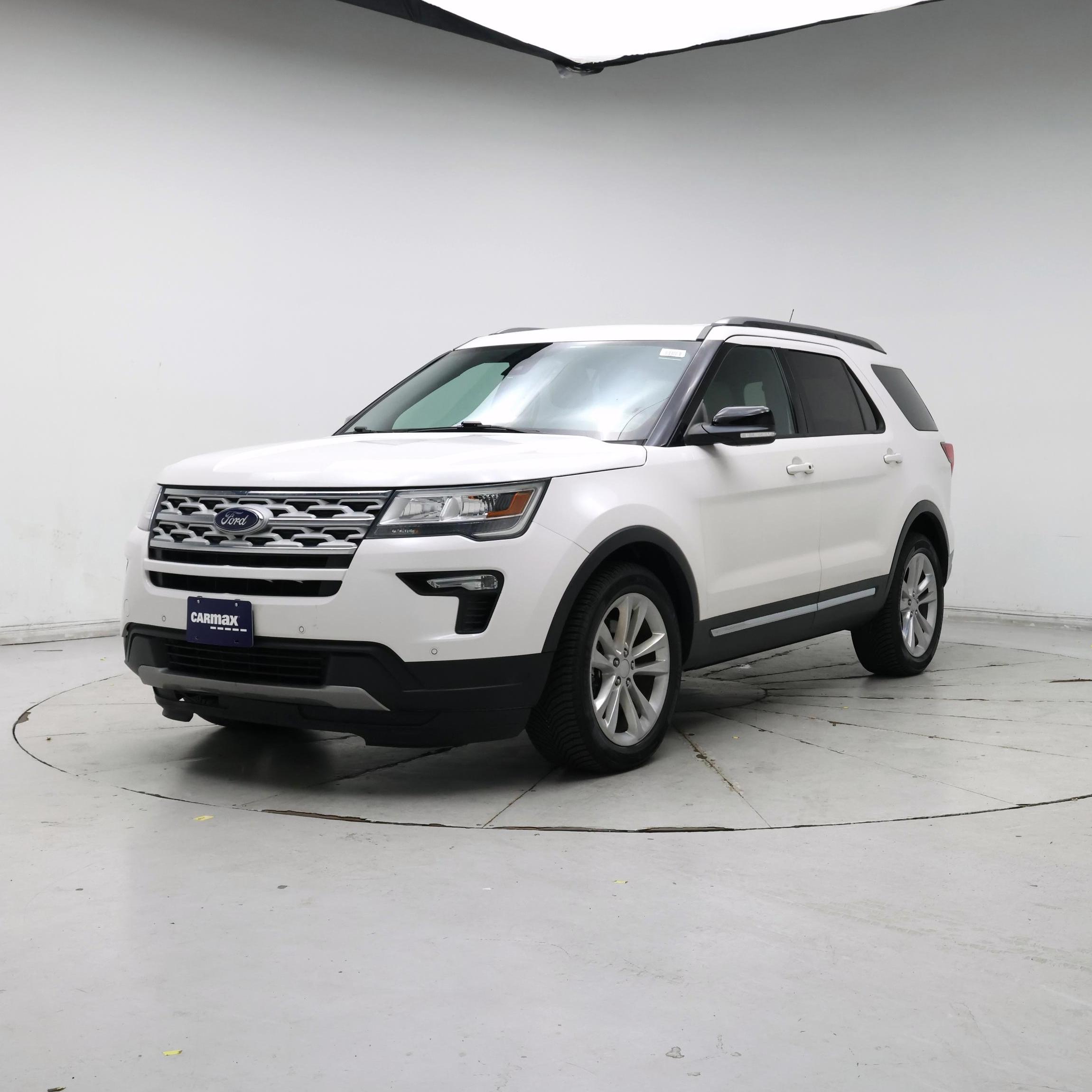 Thumbnail: 2018 Ford Explorer - 4