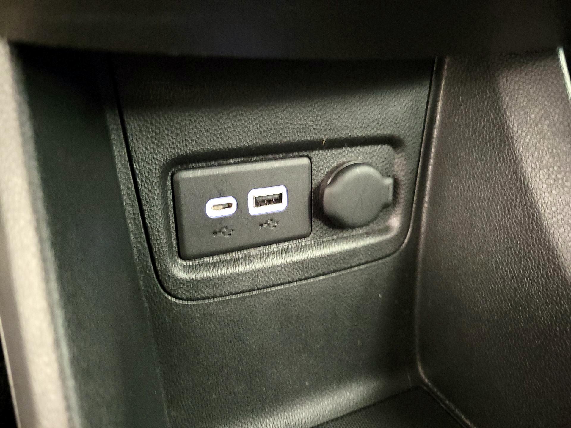 Thumbnail: 2021 Chevrolet Spark - 18