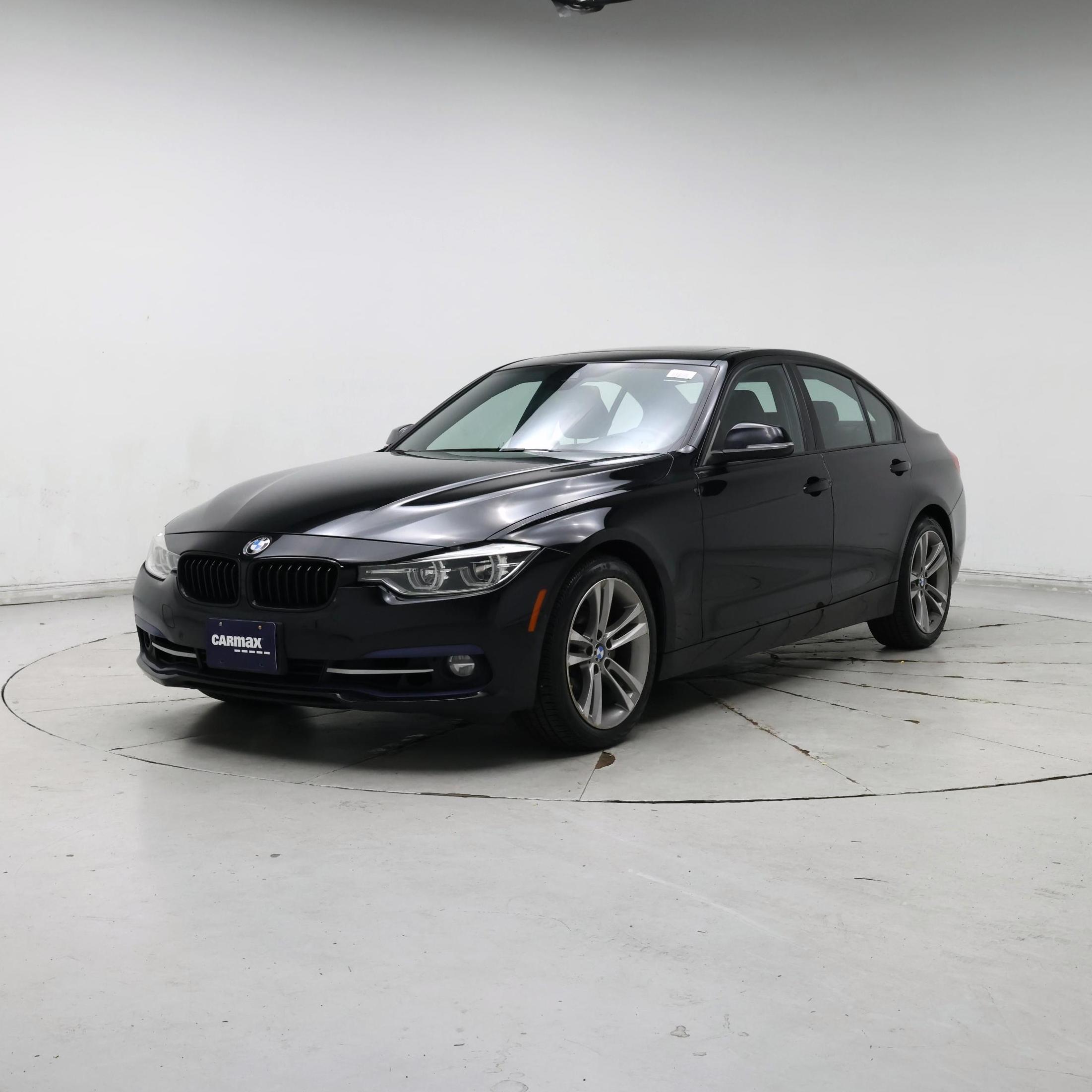 Thumbnail: 2016 BMW 3 Series - 4