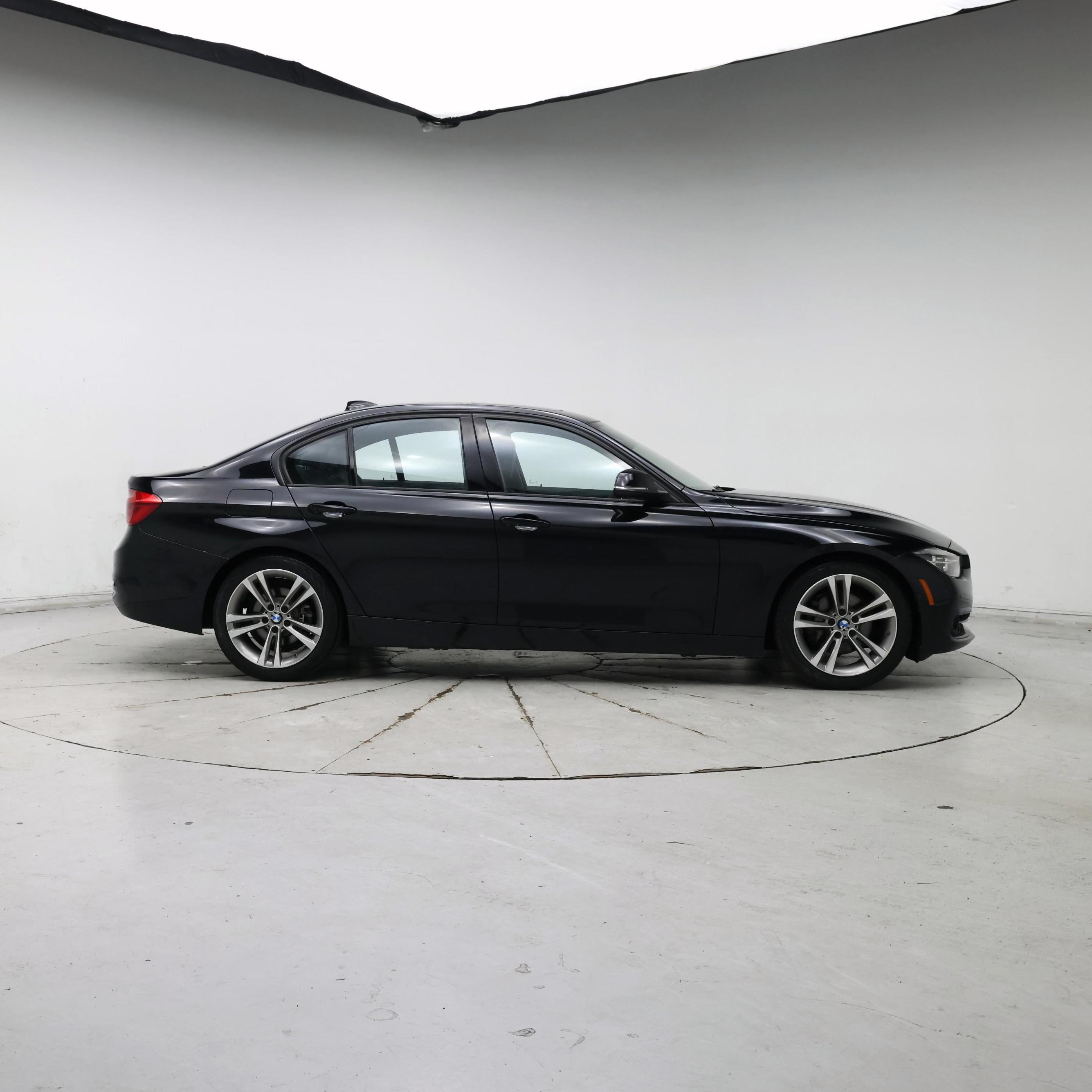 Thumbnail: 2016 BMW 3 Series - 7