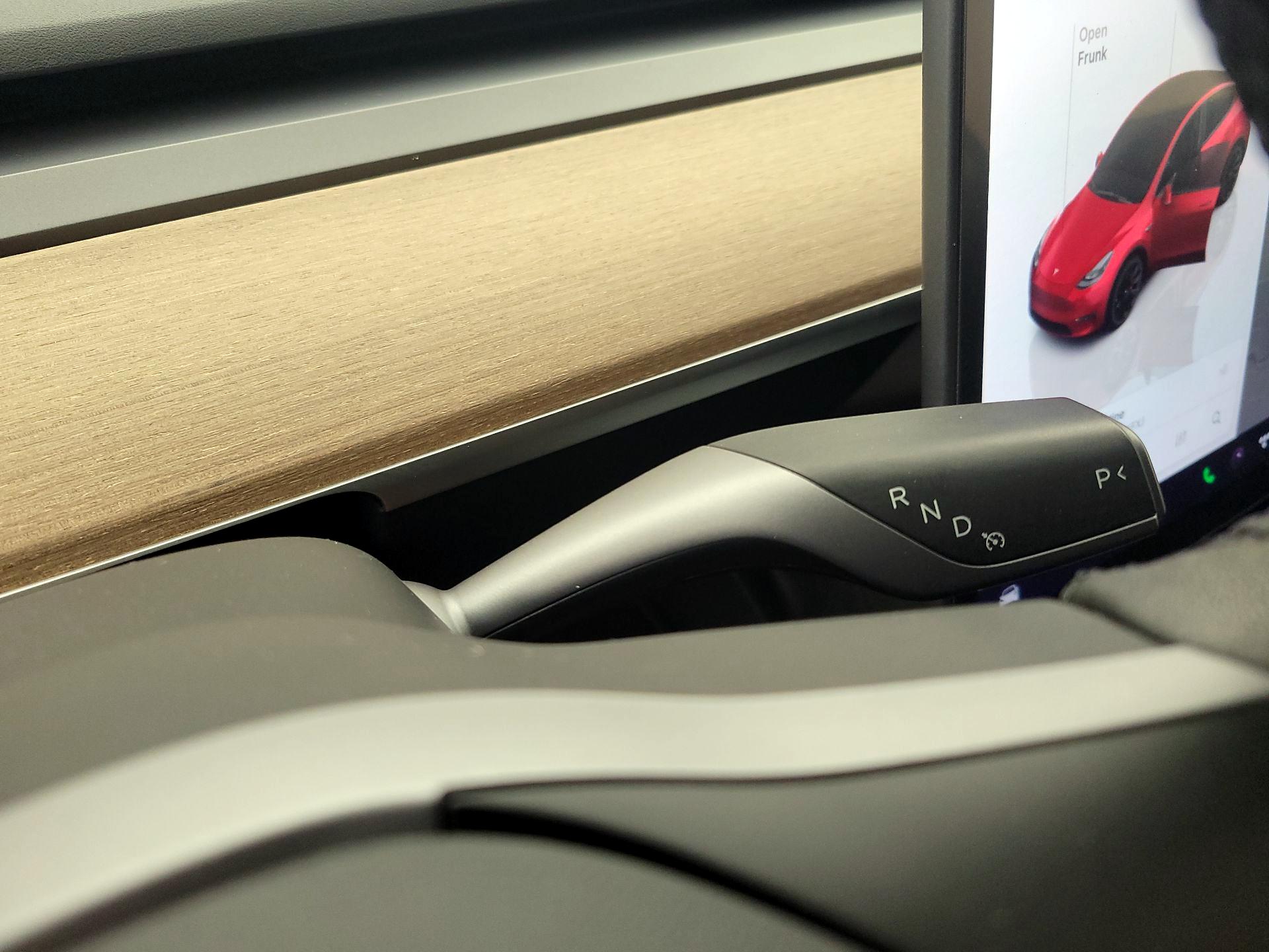 Thumbnail: 2022 Tesla Model Y - 17