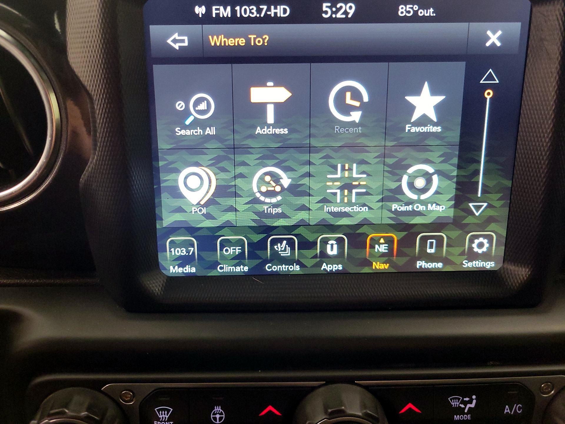 Thumbnail: 2021 Jeep Wrangler - 14