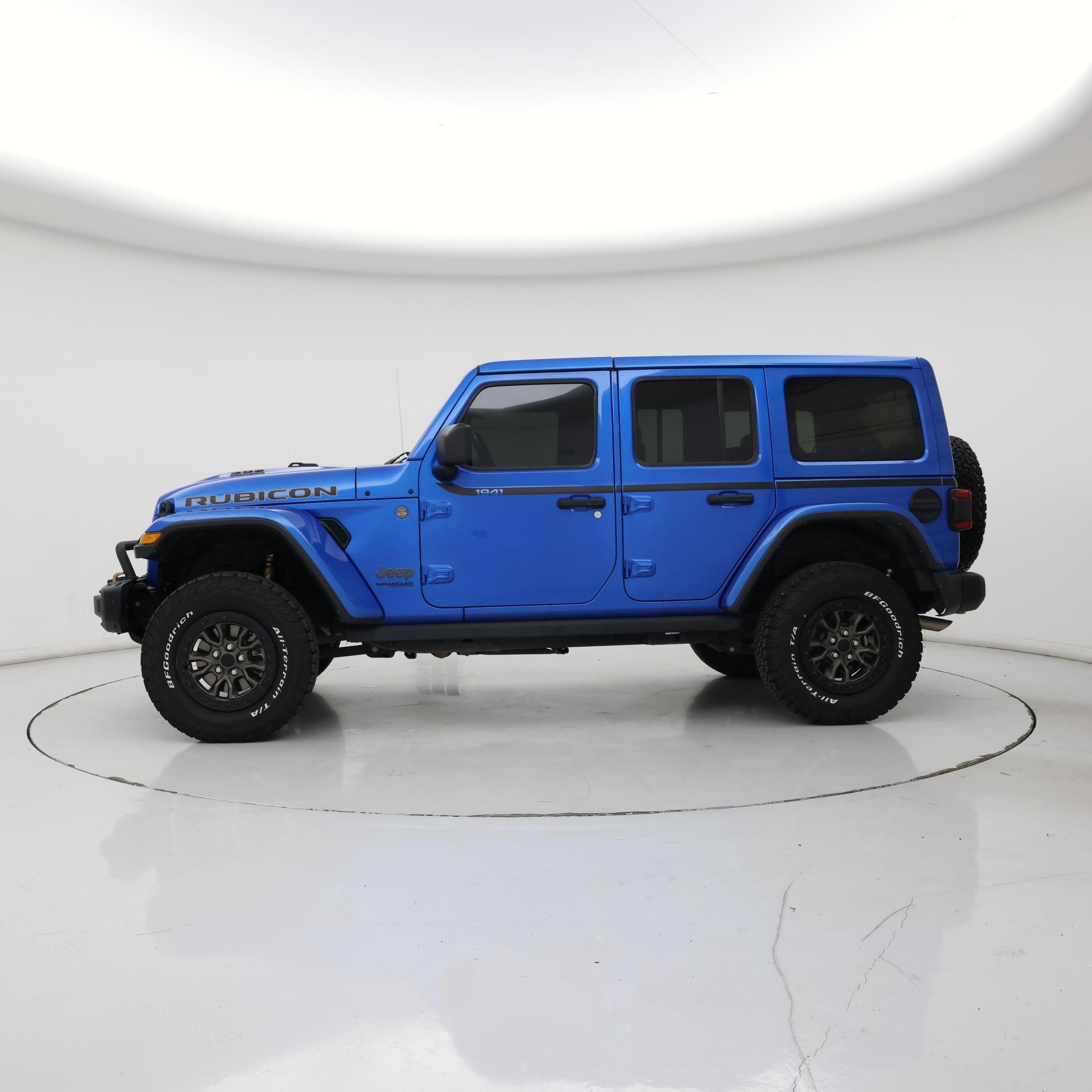 Thumbnail: 2021 Jeep Wrangler - 3
