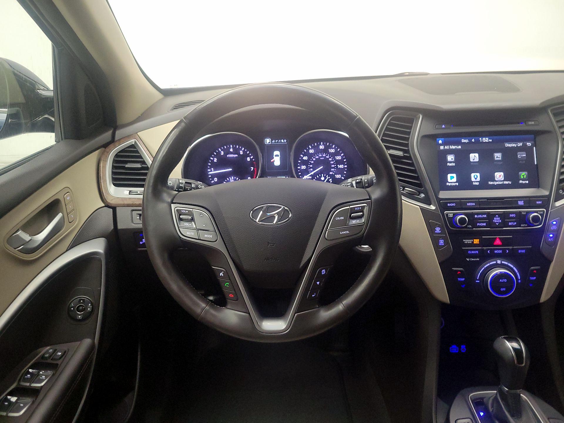Thumbnail: 2018 Hyundai Santa Fe - 10