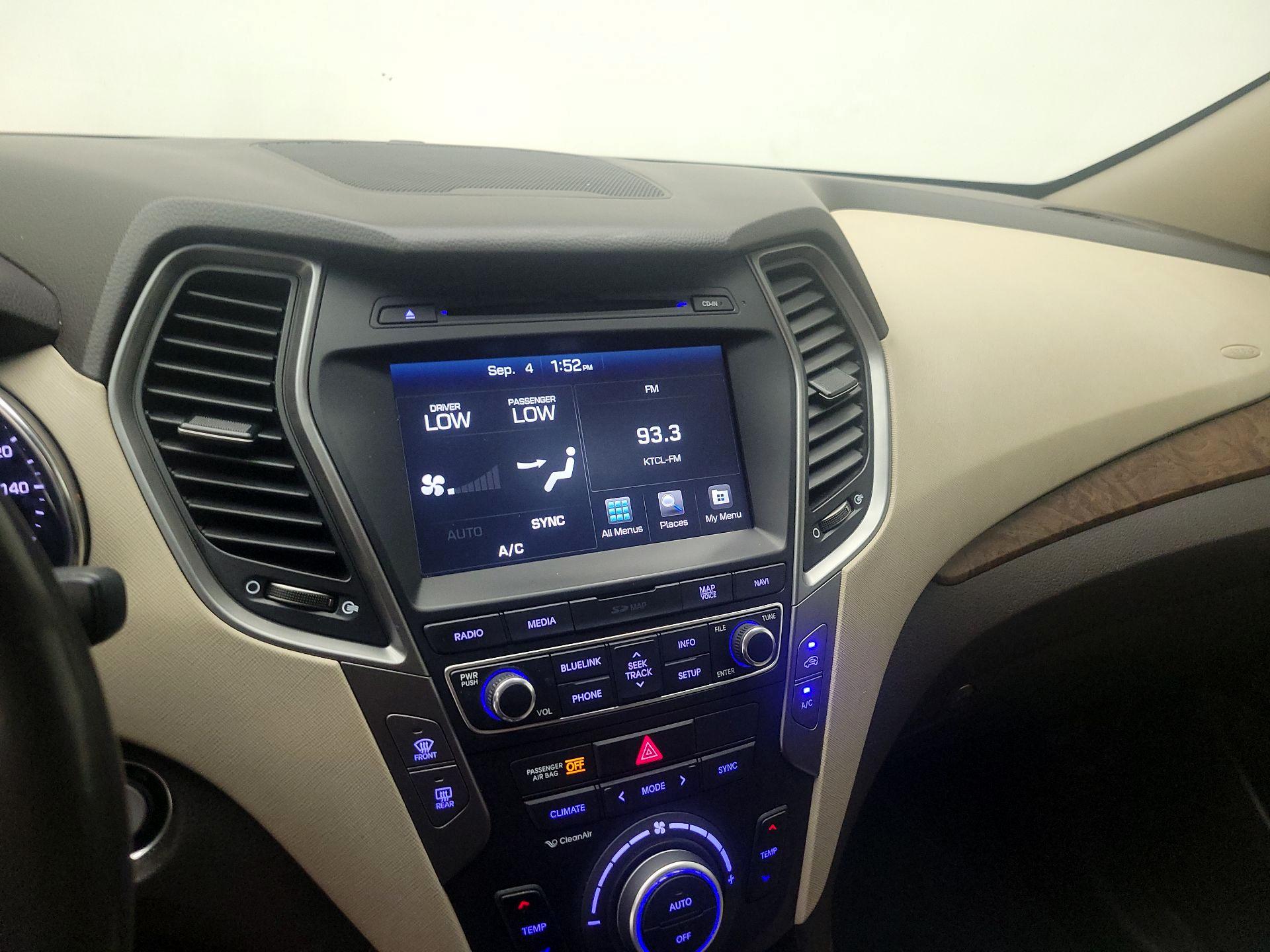 Thumbnail: 2018 Hyundai Santa Fe - 15