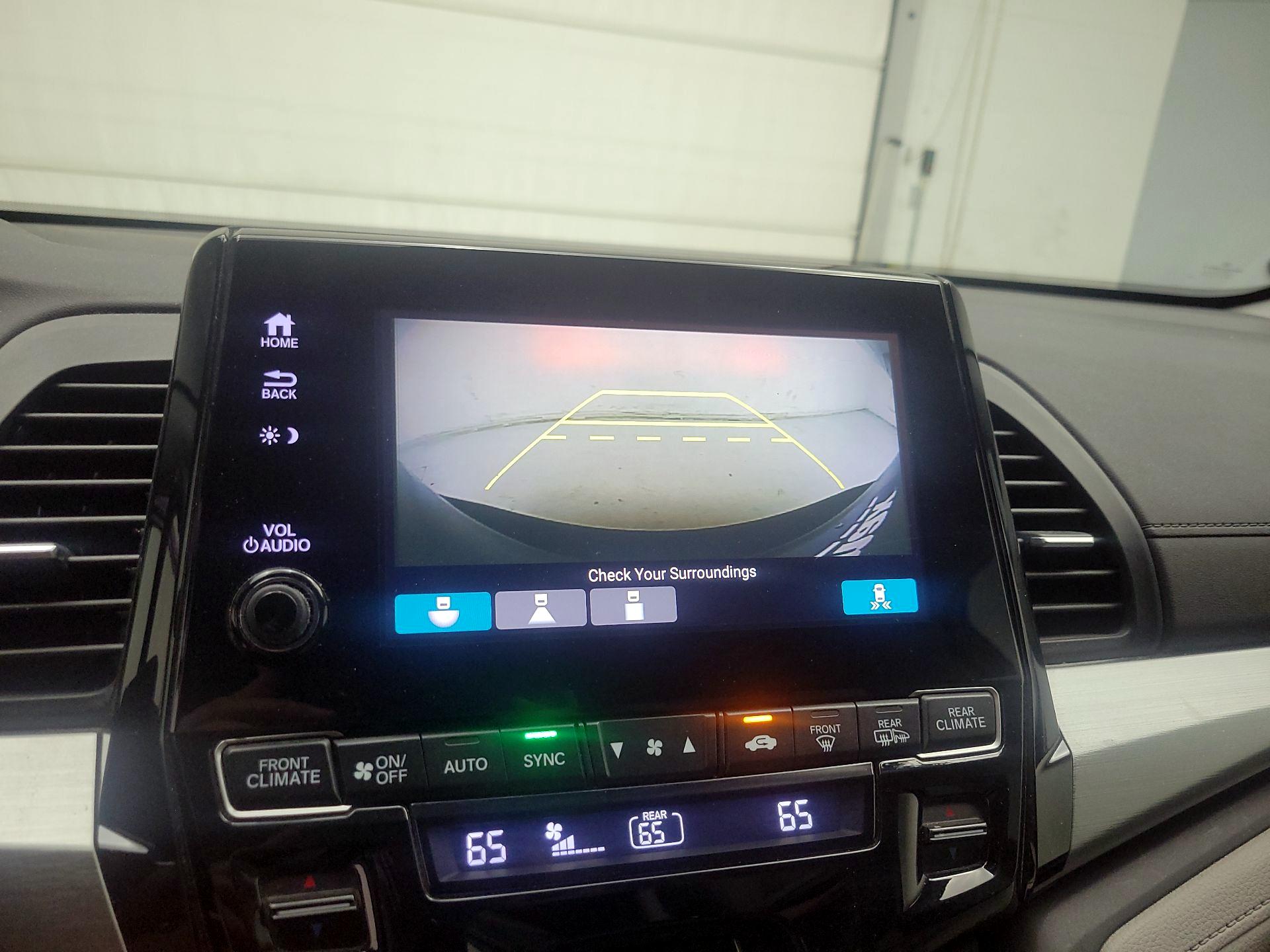 Thumbnail: 2019 Honda Odyssey - 12