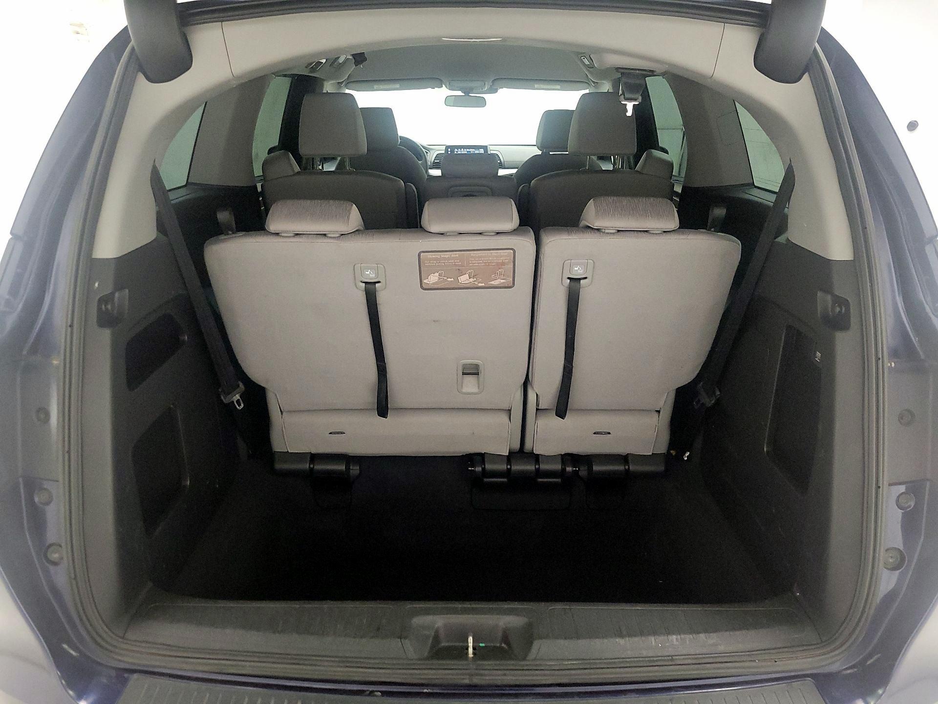 Thumbnail: 2019 Honda Odyssey - 19