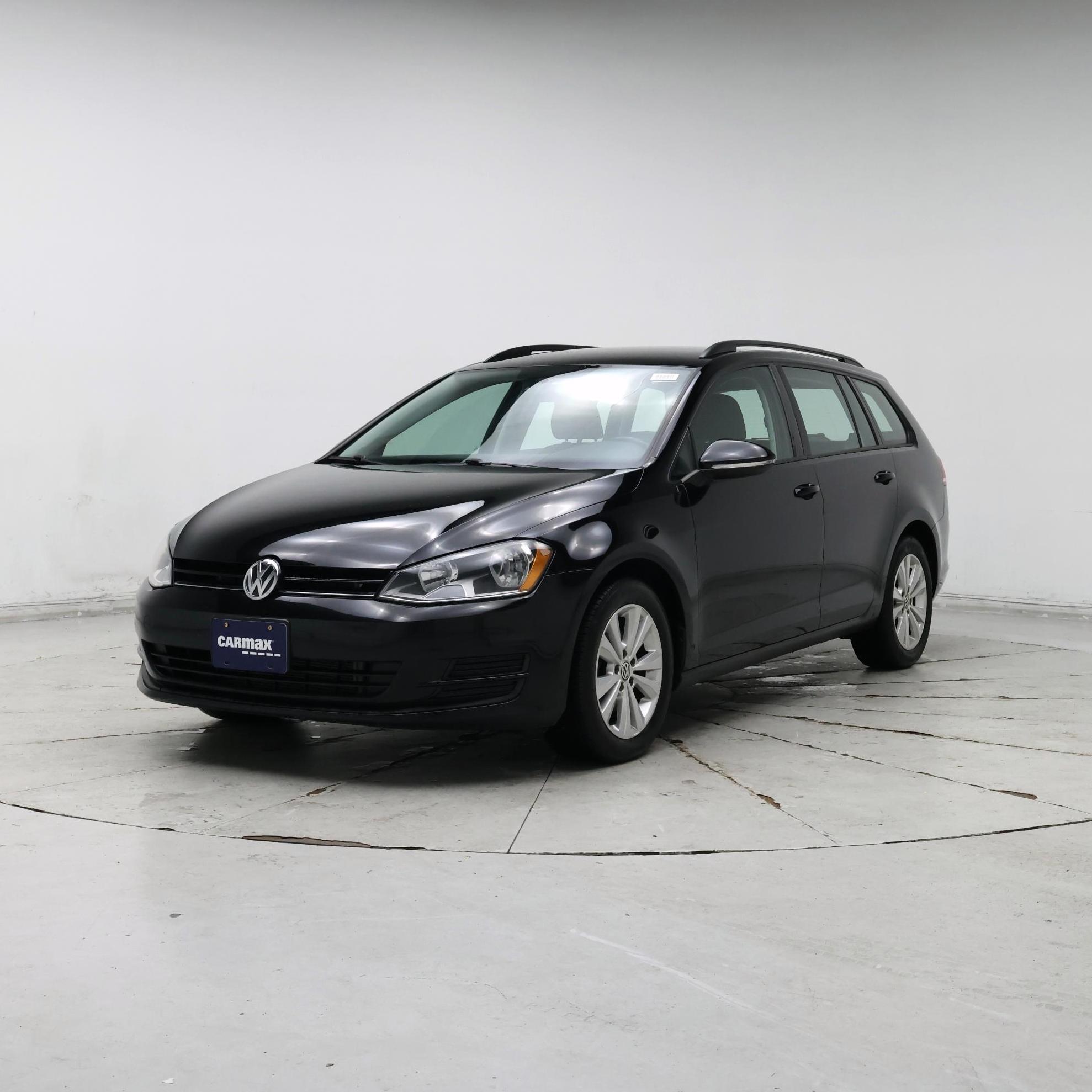 Thumbnail: 2017 Volkswagen Golf - 4