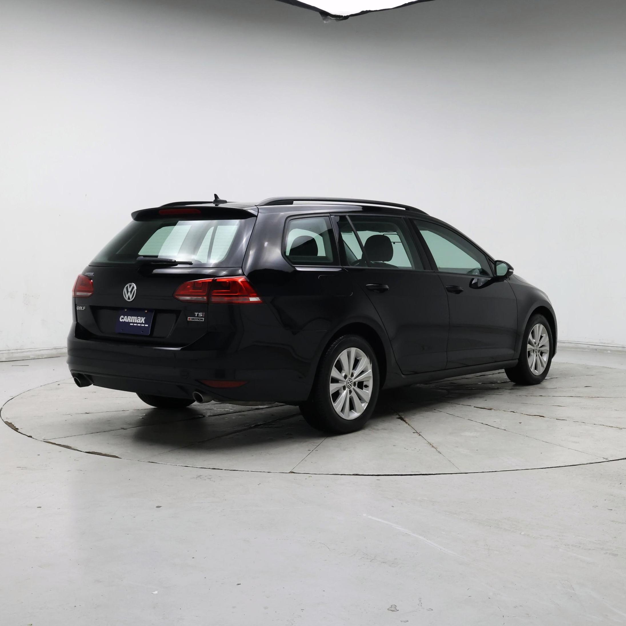 Thumbnail: 2017 Volkswagen Golf - 8