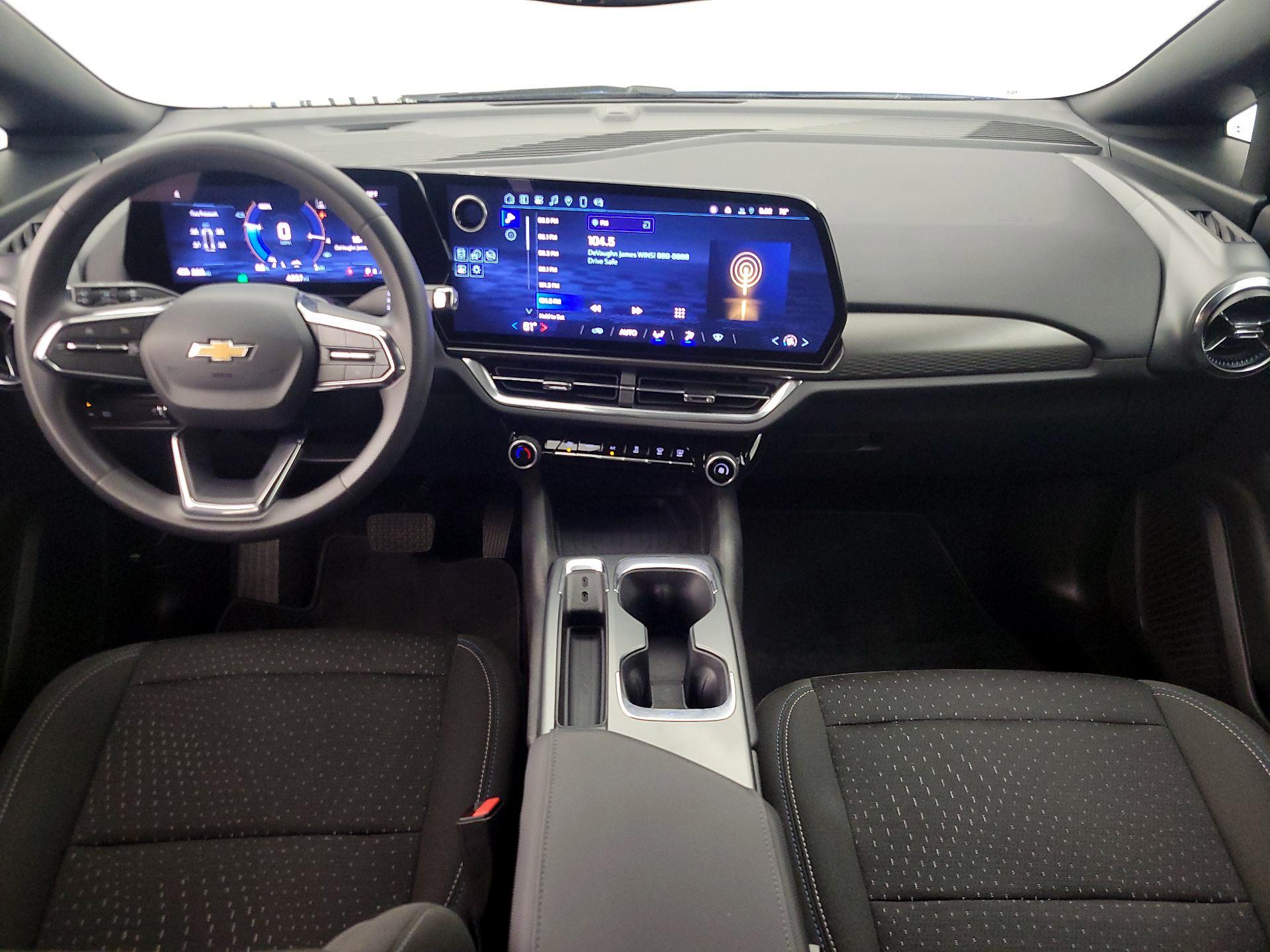 Thumbnail: 2025 Chevrolet Equinox - 9