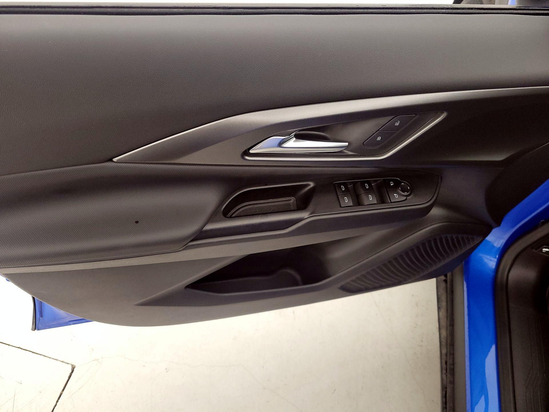Thumbnail: 2025 Chevrolet Equinox - 12