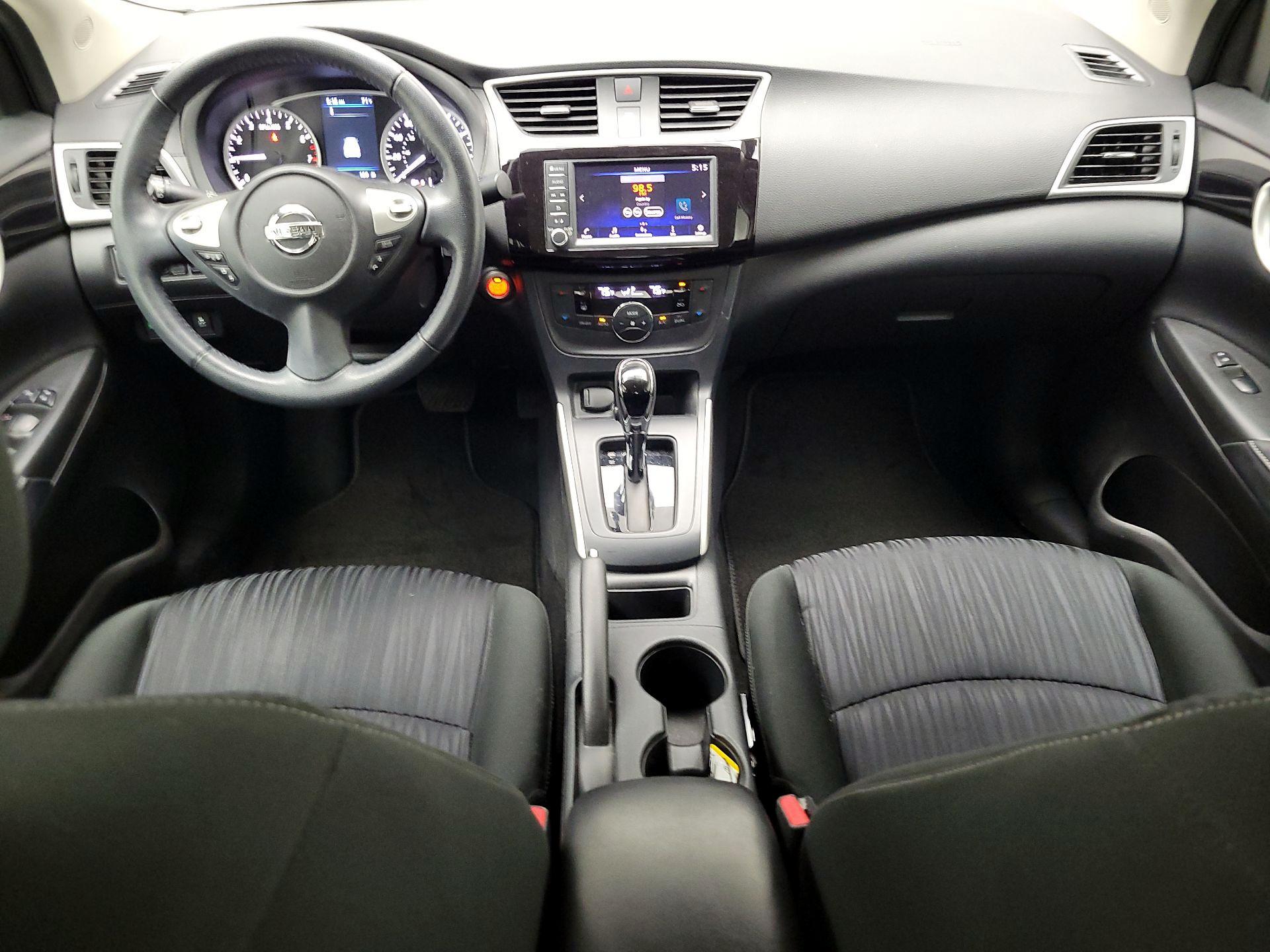Thumbnail: 2019 Nissan Sentra - 9