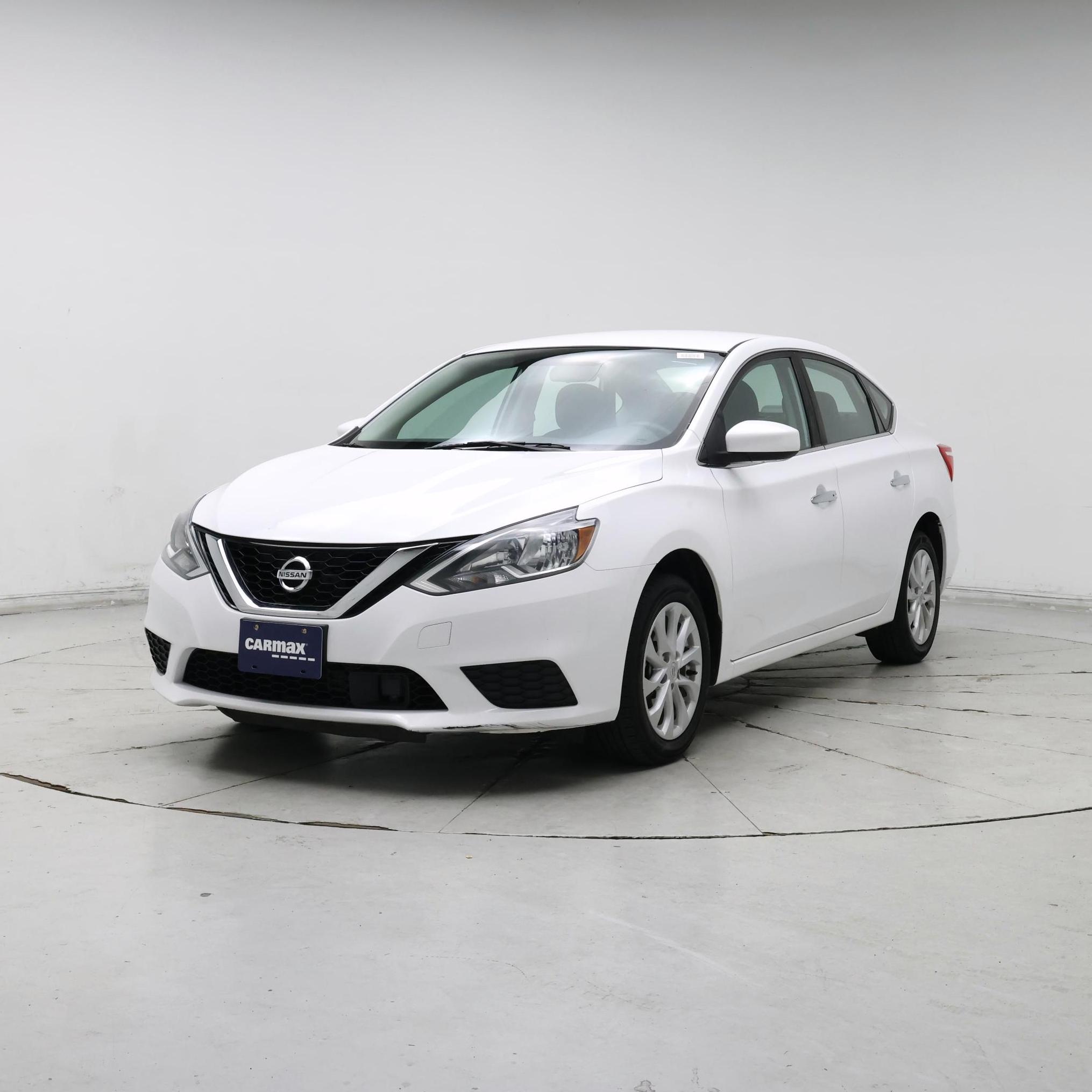 Thumbnail: 2019 Nissan Sentra - 4