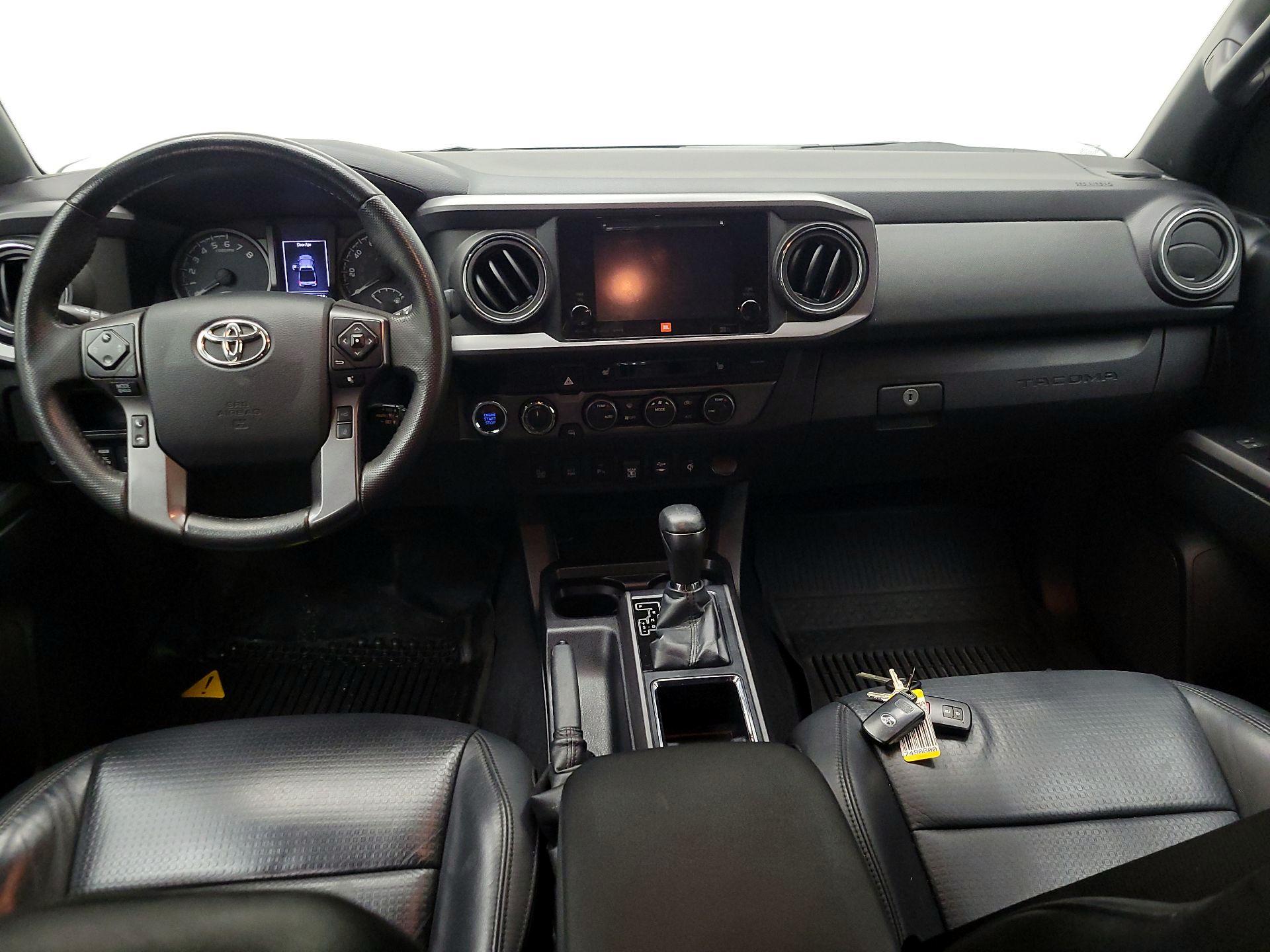 Thumbnail: 2019 Toyota Tacoma - 9