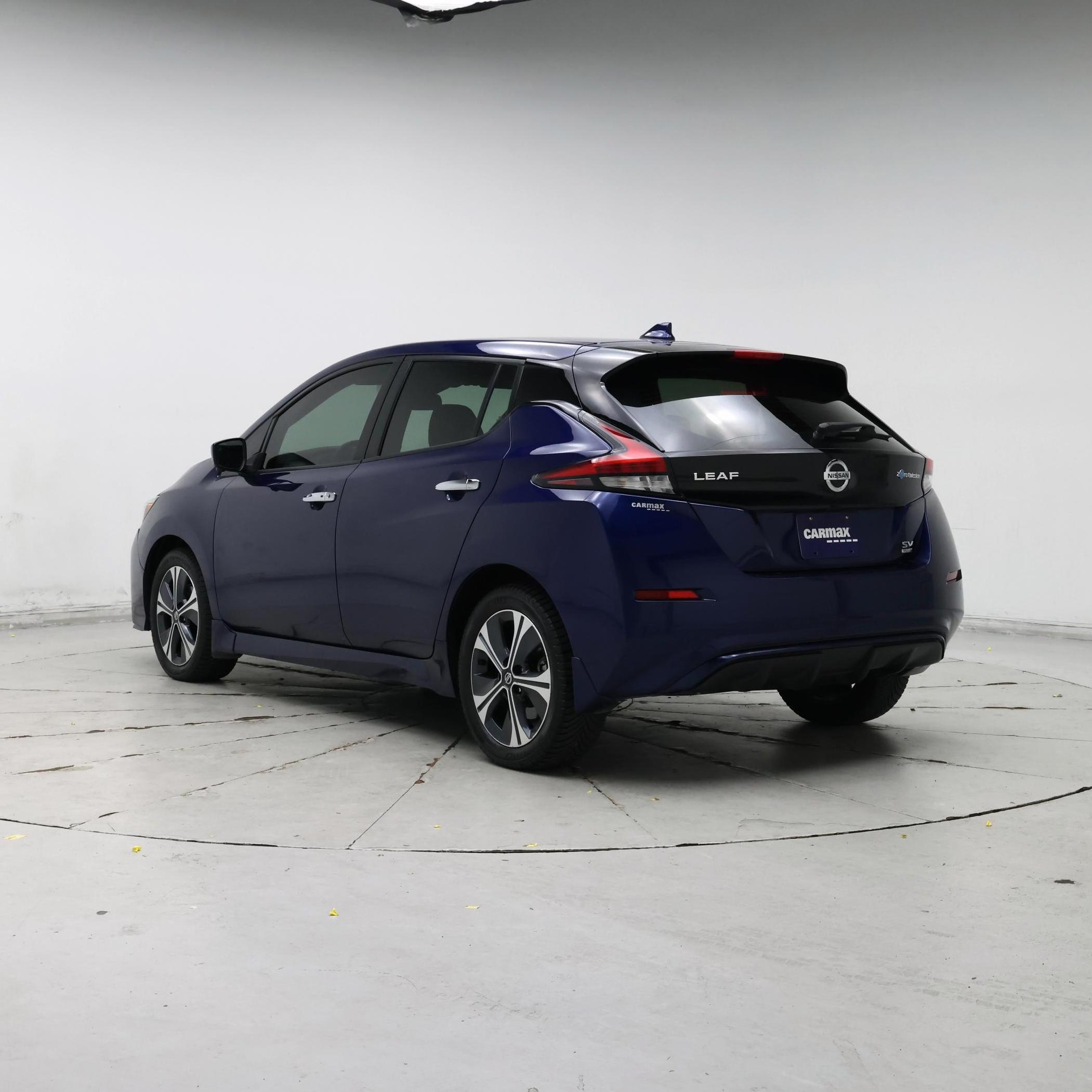 Thumbnail: 2021 Nissan Leaf - 2