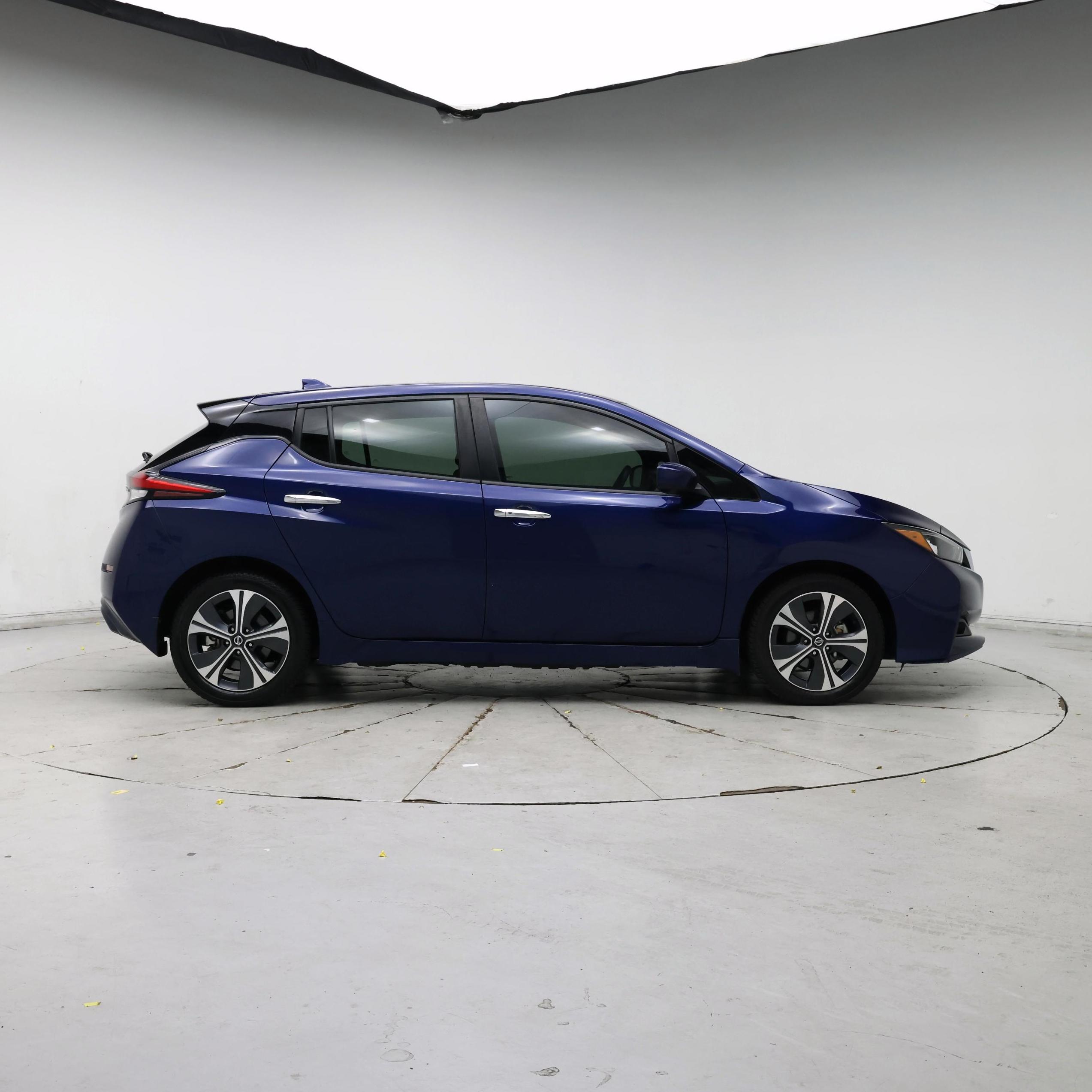 Thumbnail: 2021 Nissan Leaf - 7