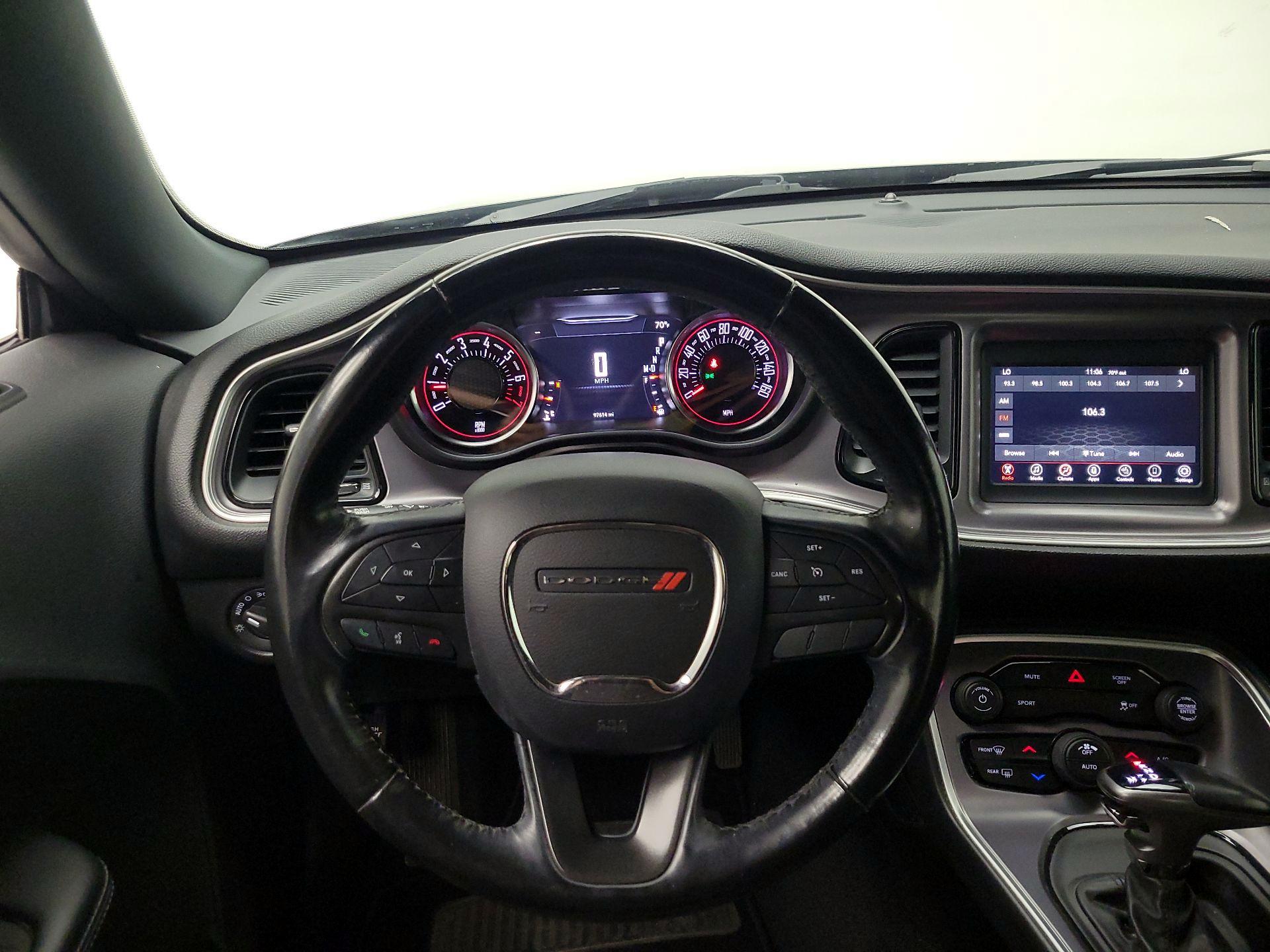 Thumbnail: 2019 Dodge Challenger - 10