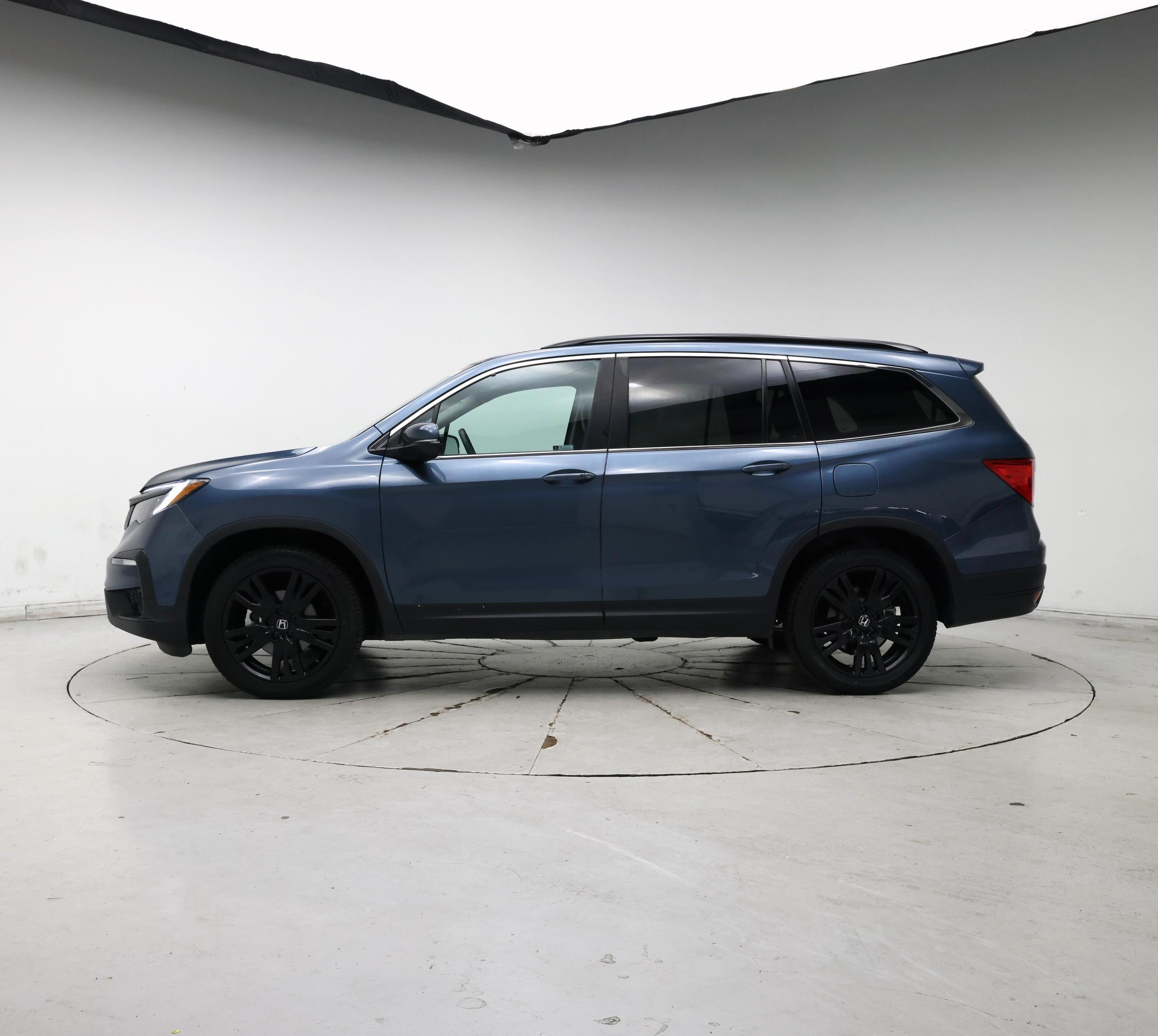 Thumbnail: 2021 Honda Pilot - 3