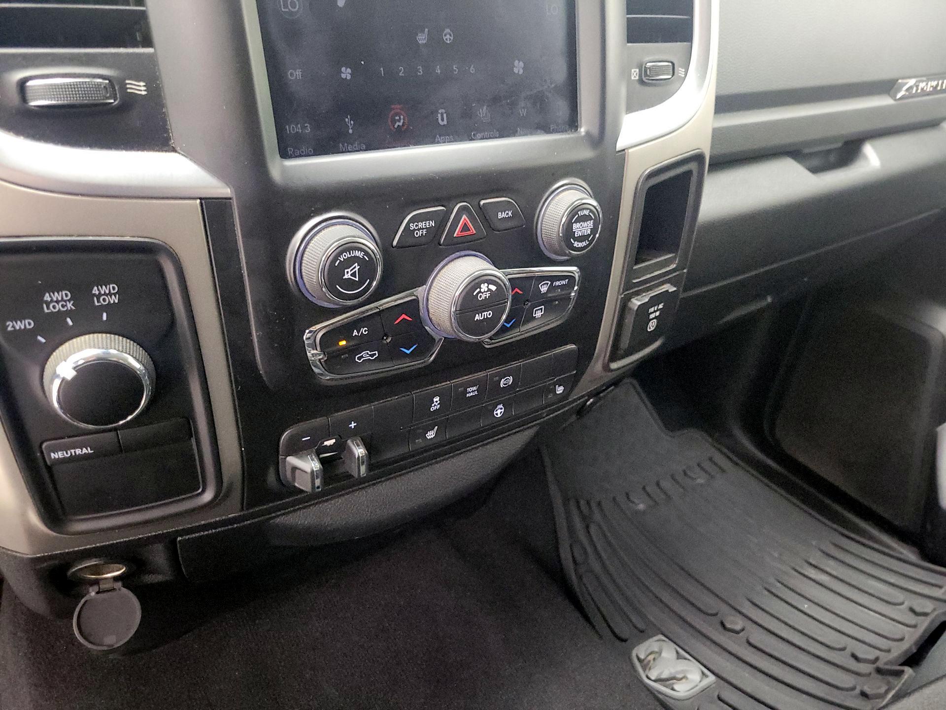 Thumbnail: 2018 RAM 3500 - 17