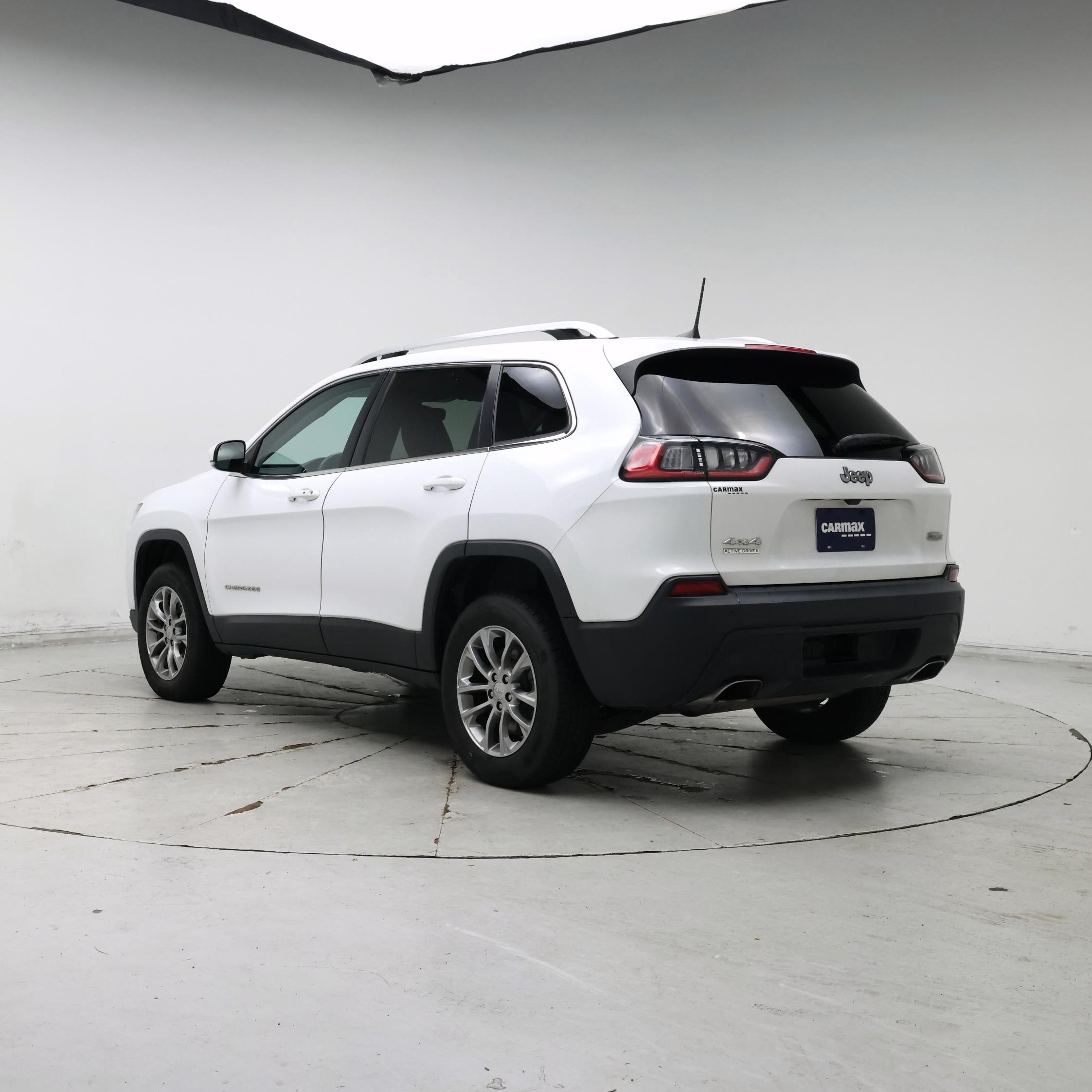 Thumbnail: 2019 Jeep Cherokee - 2