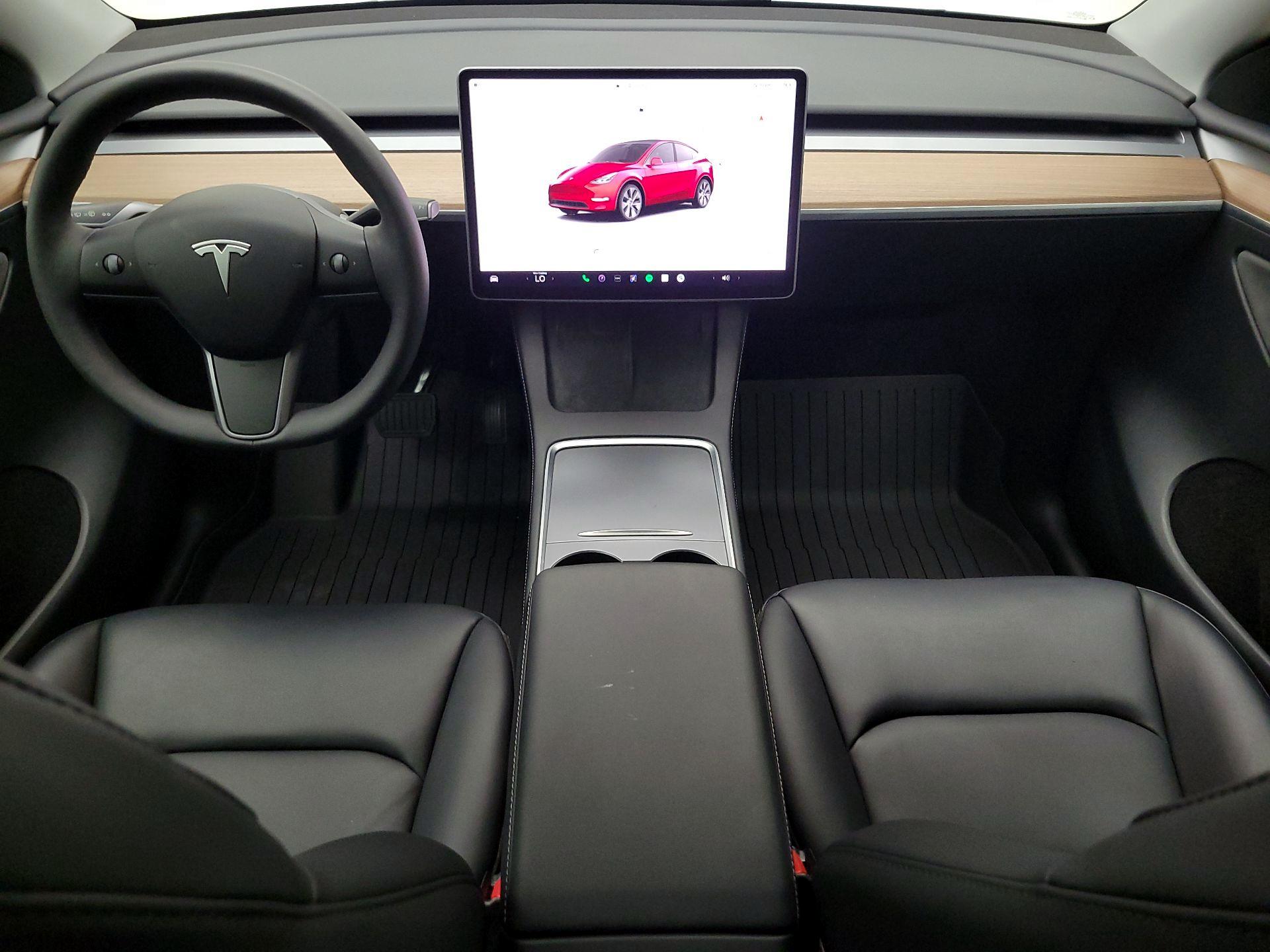 Thumbnail: 2024 Tesla Model Y - 9