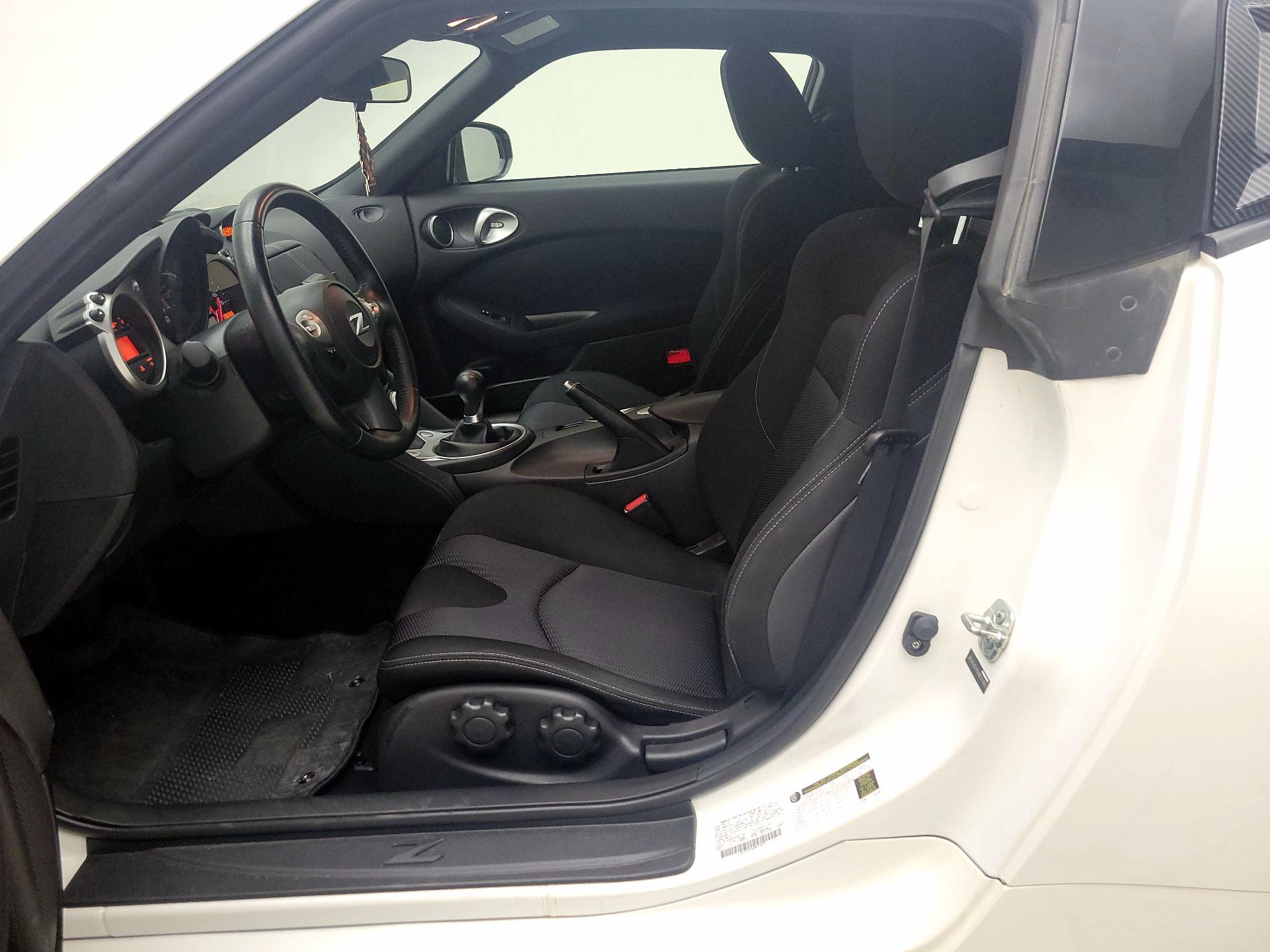Thumbnail: 2014 Nissan Z - 11