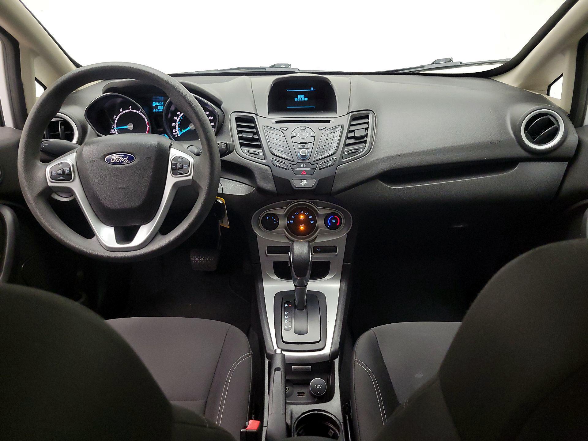 Thumbnail: 2017 Ford Fiesta - 9