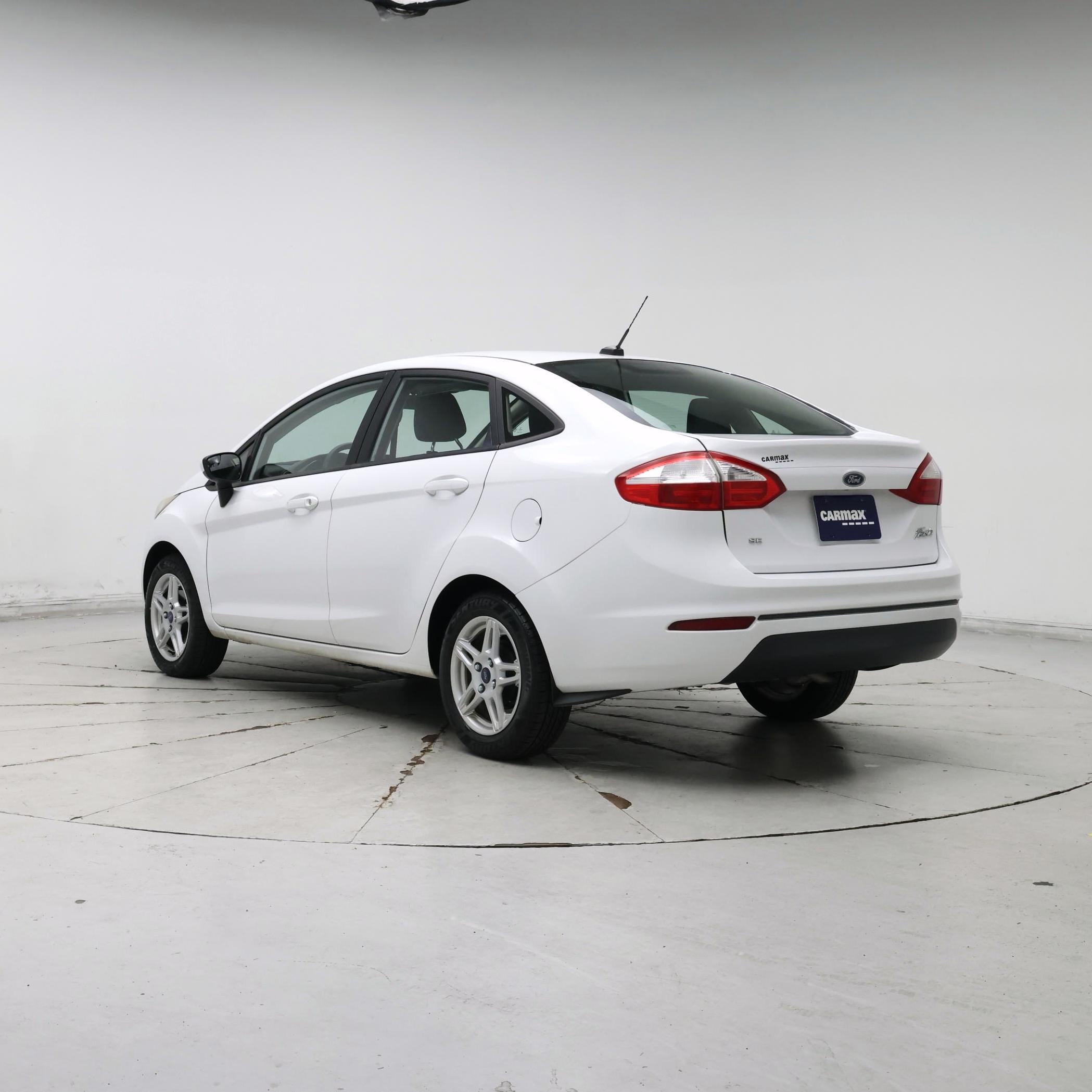 Thumbnail: 2017 Ford Fiesta - 2