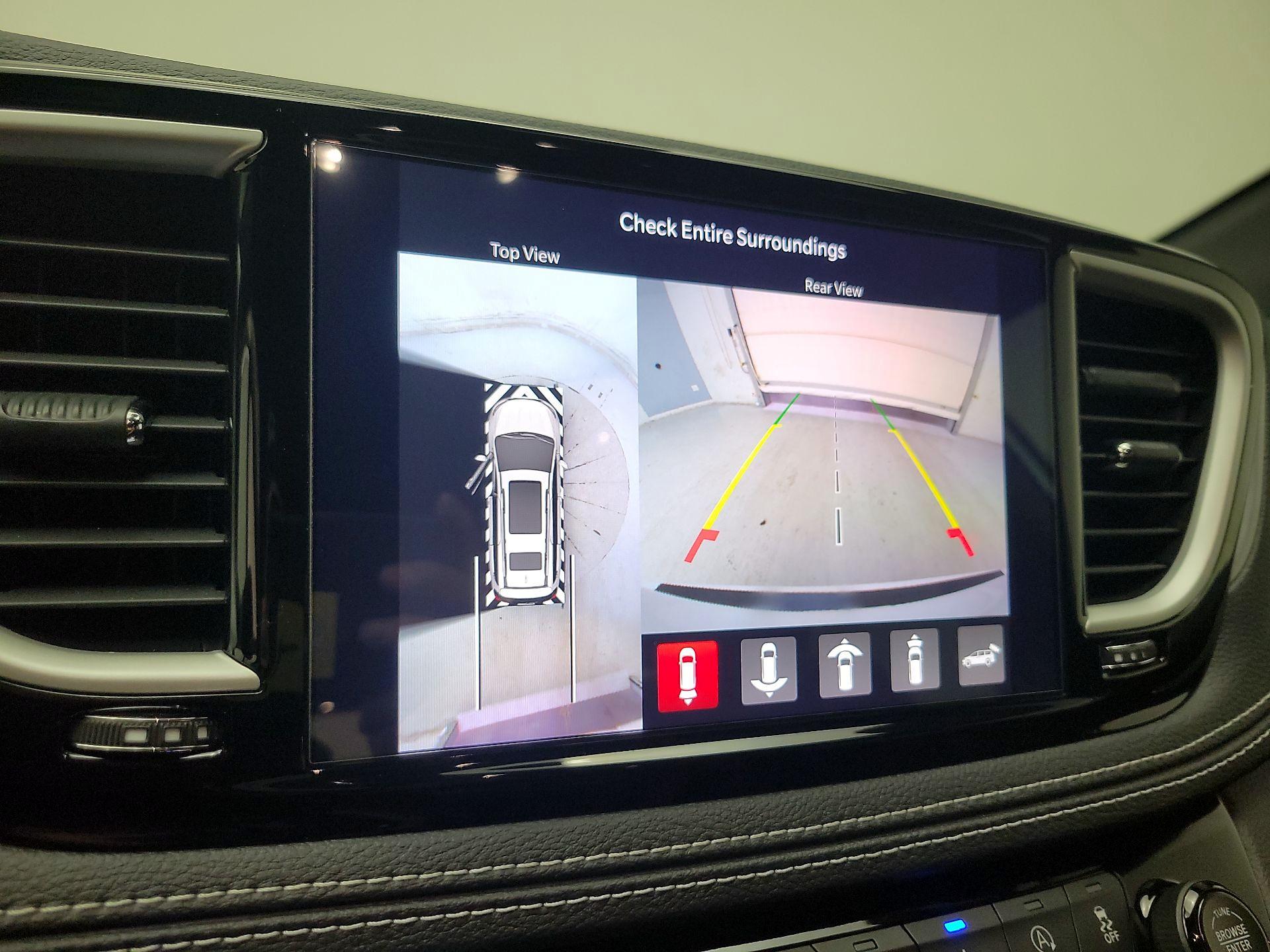 Thumbnail: 2023 Chrysler Pacifica - 14