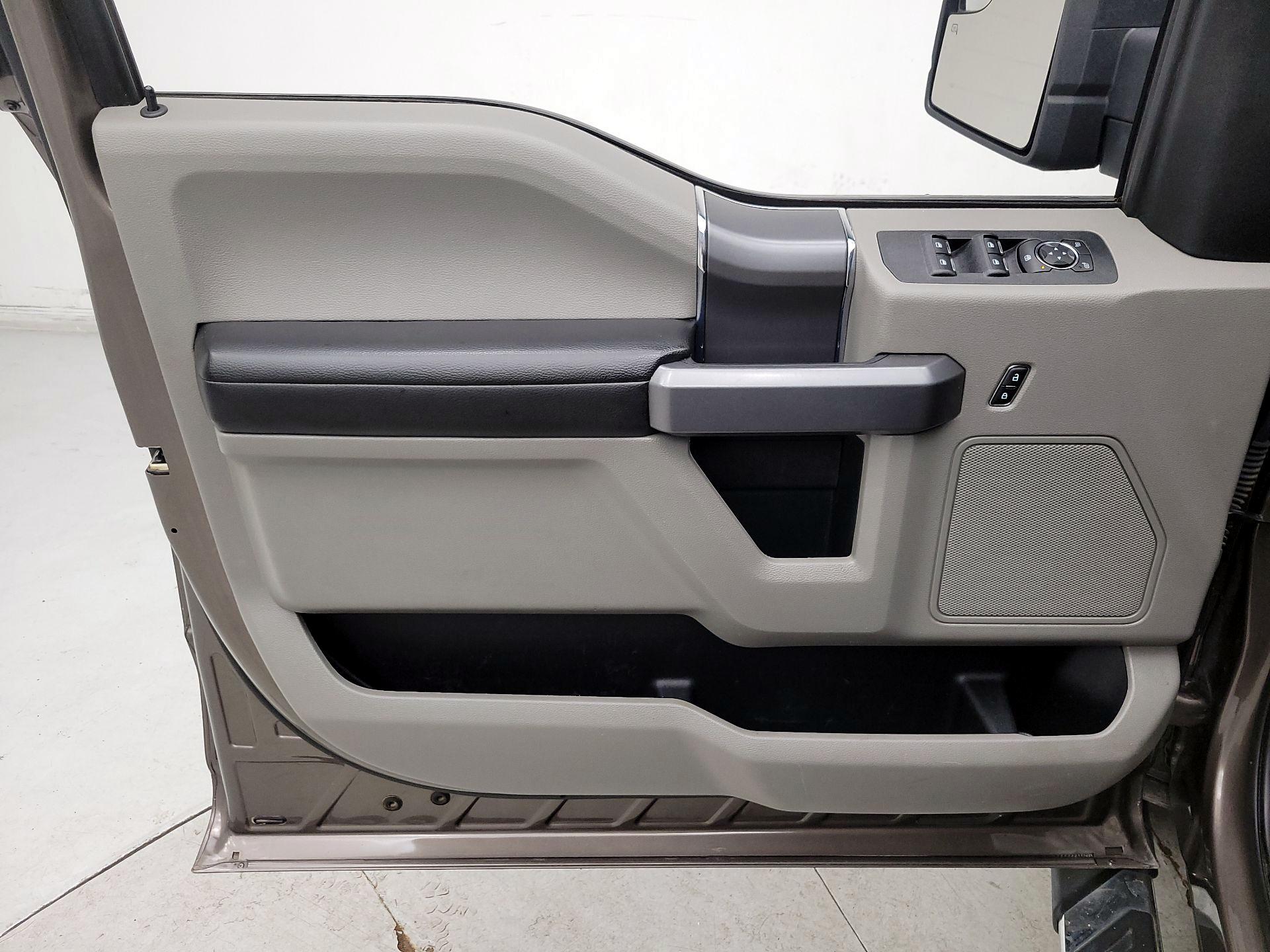 Thumbnail: 2019 Ford F-150 - 12