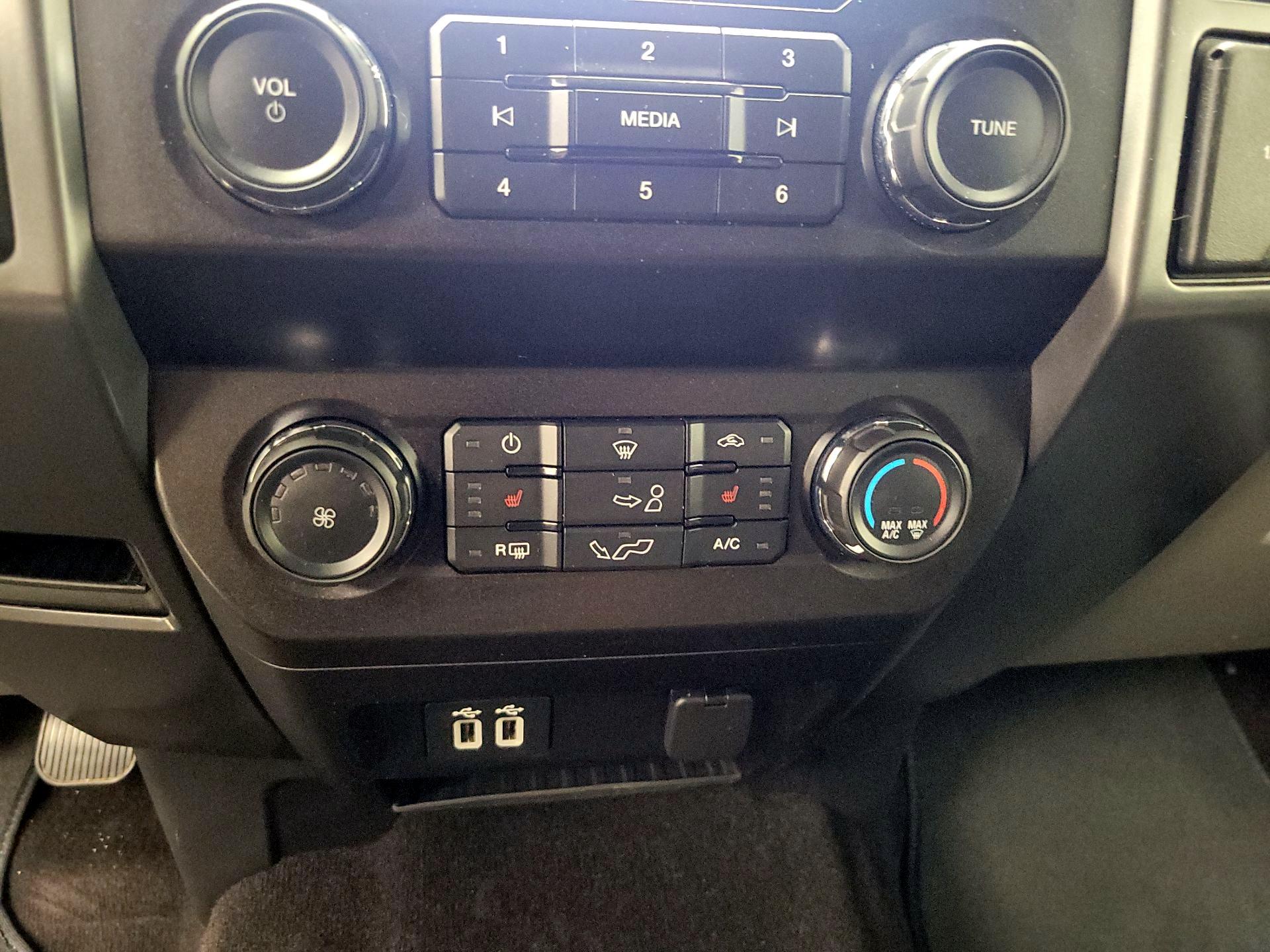 Thumbnail: 2019 Ford F-150 - 17