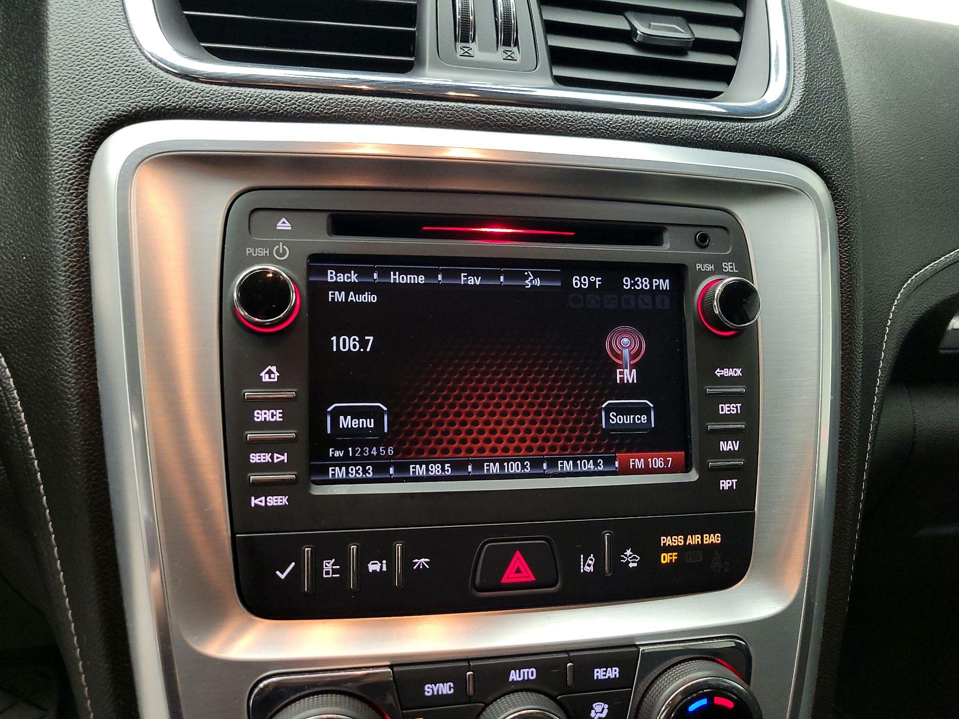 Thumbnail: 2017 GMC Acadia - 16