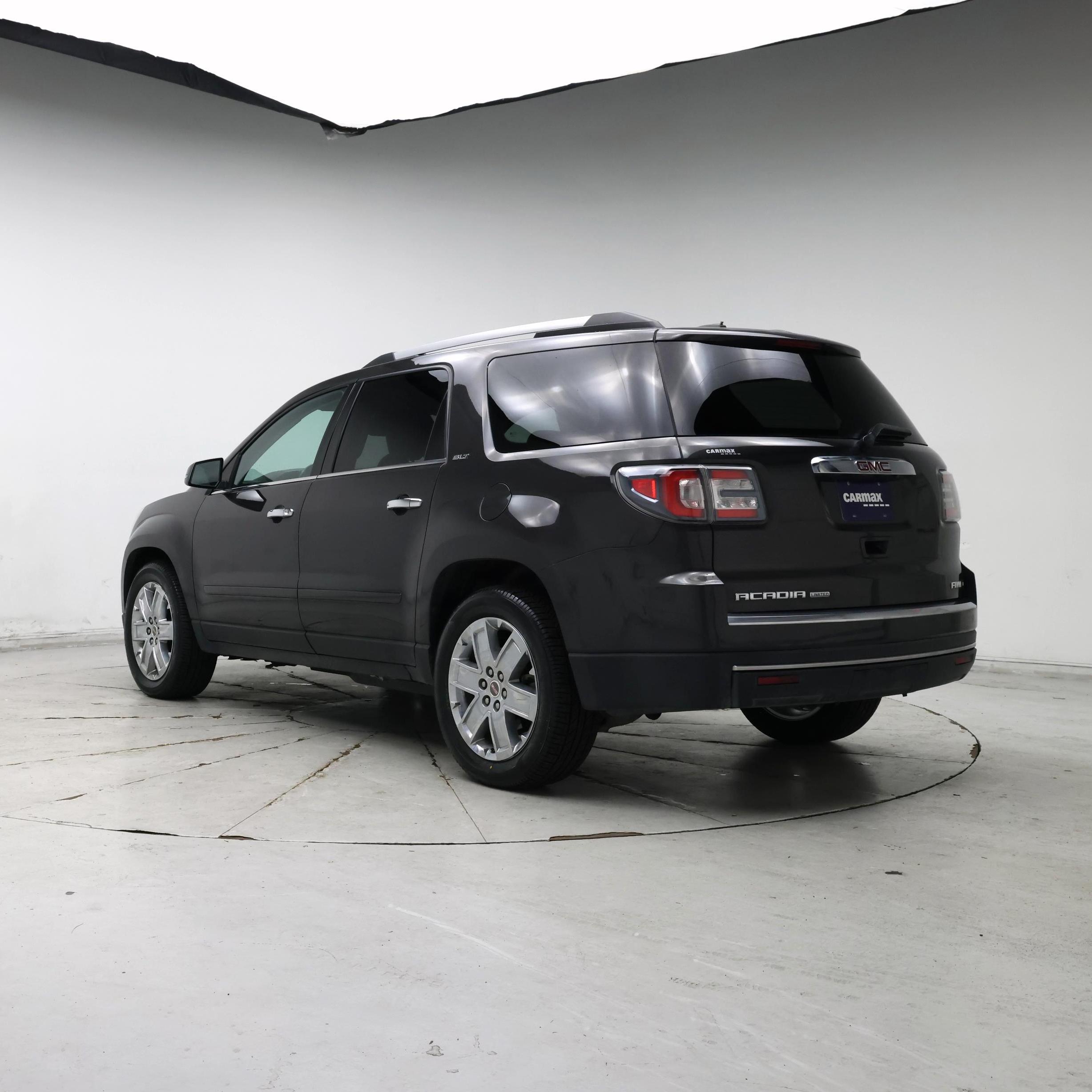 Thumbnail: 2017 GMC Acadia - 2