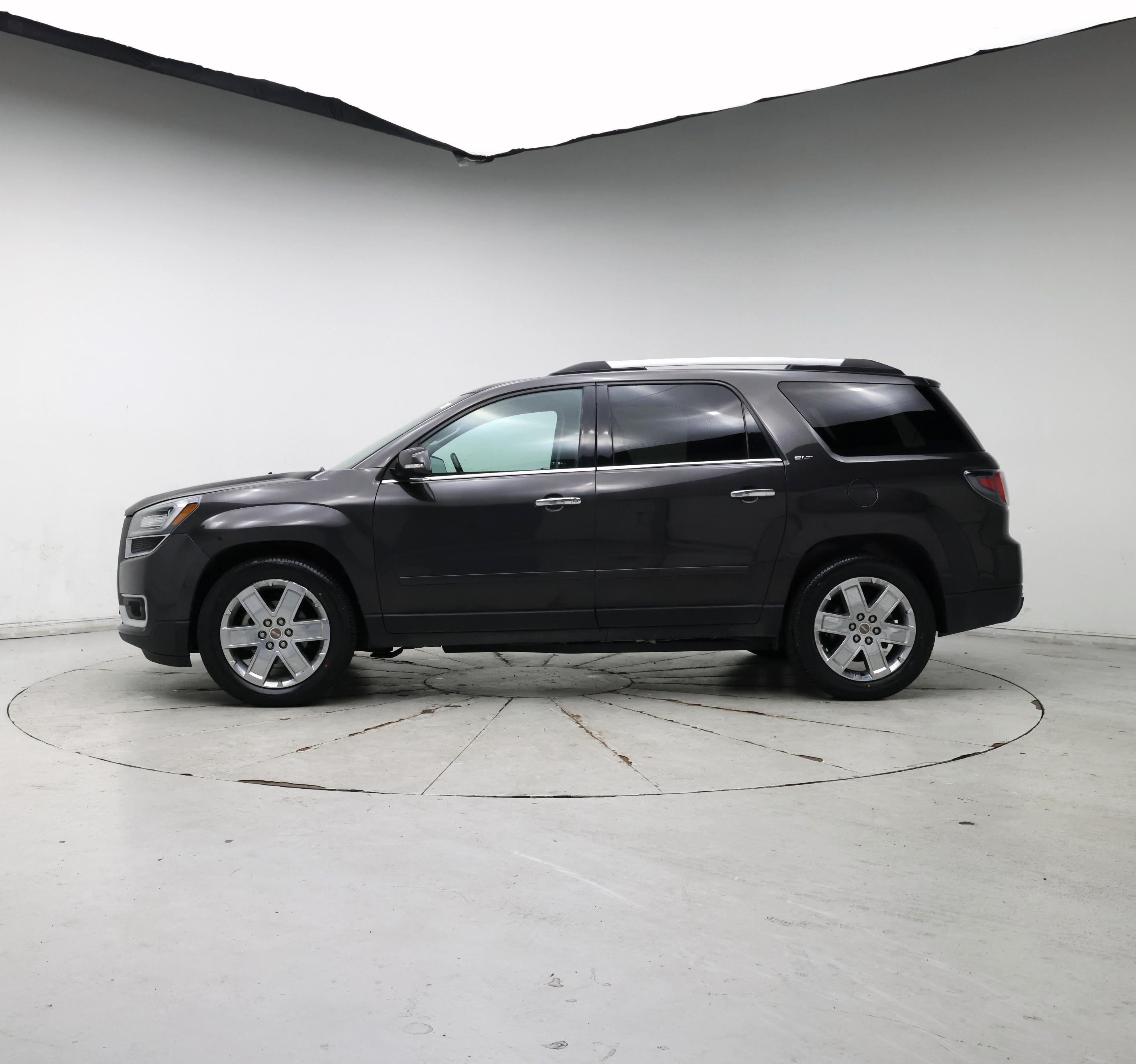 Thumbnail: 2017 GMC Acadia - 3