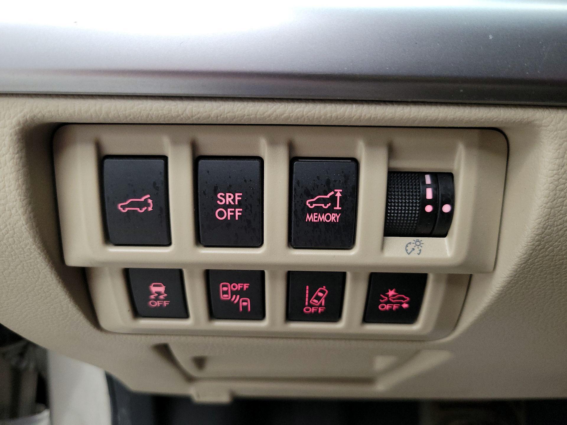 Thumbnail: 2015 Subaru Outback - 13