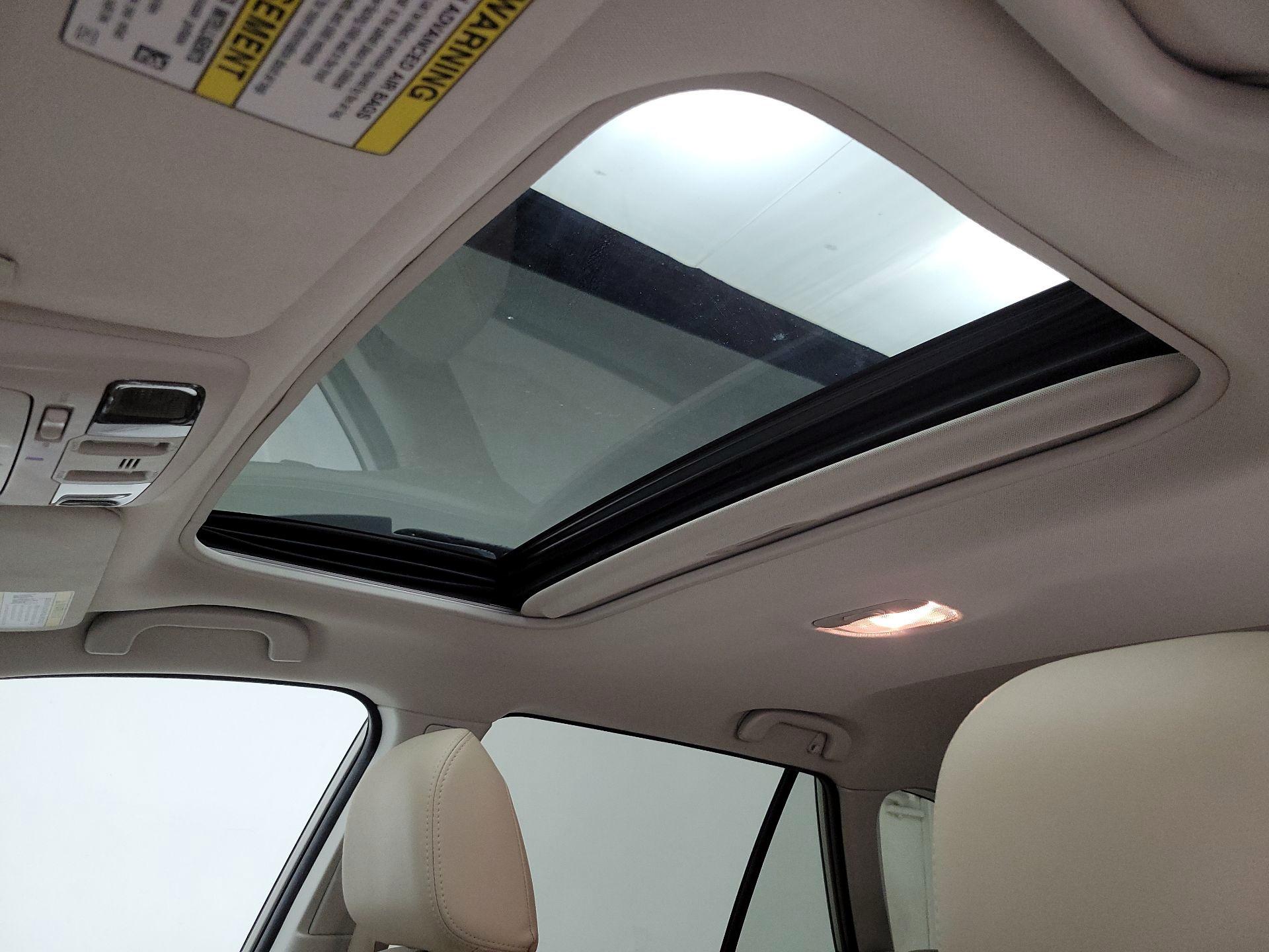 Thumbnail: 2015 Subaru Outback - 20