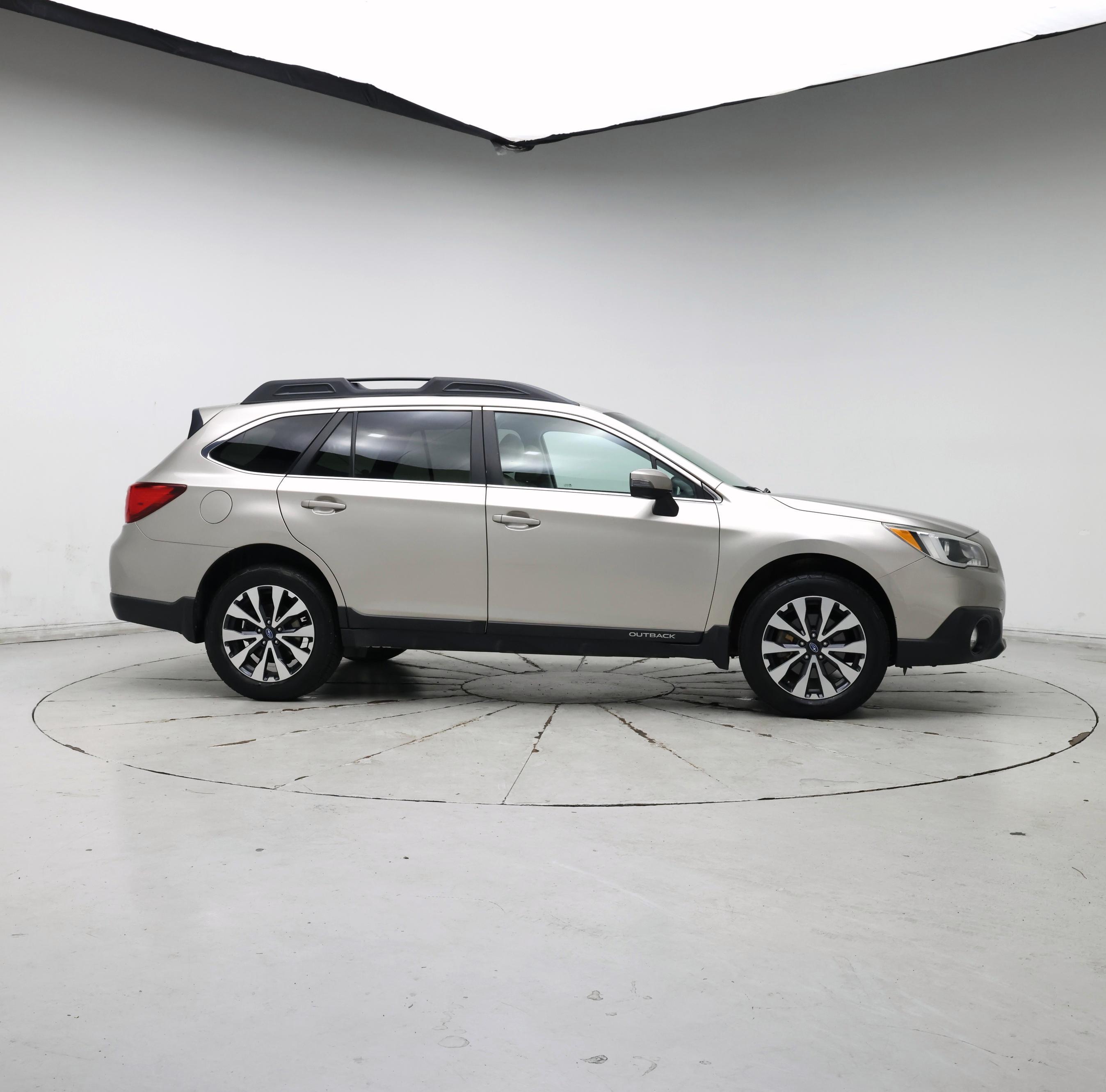 Thumbnail: 2015 Subaru Outback - 7