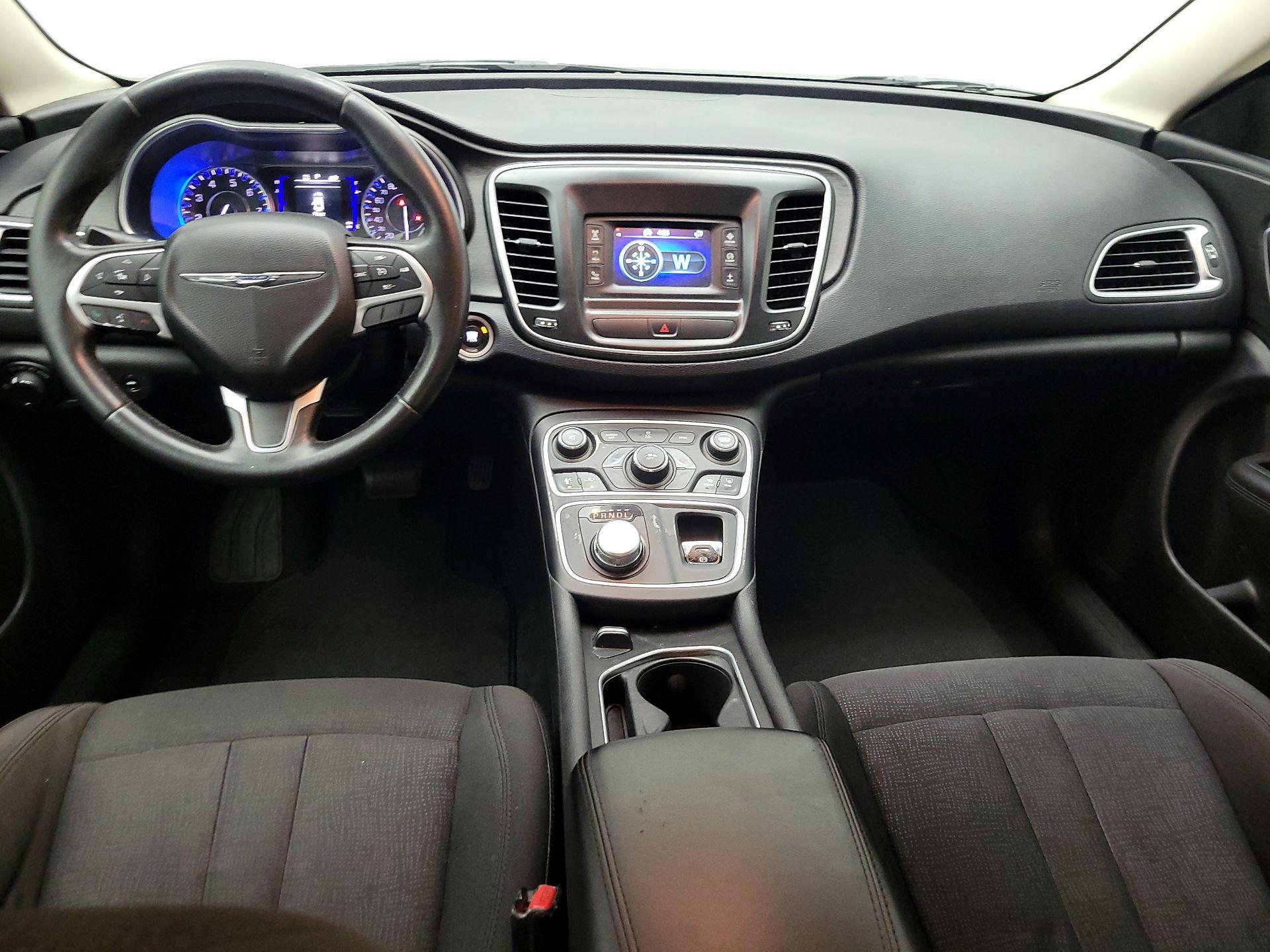 Thumbnail: 2015 Chrysler 200 - 9