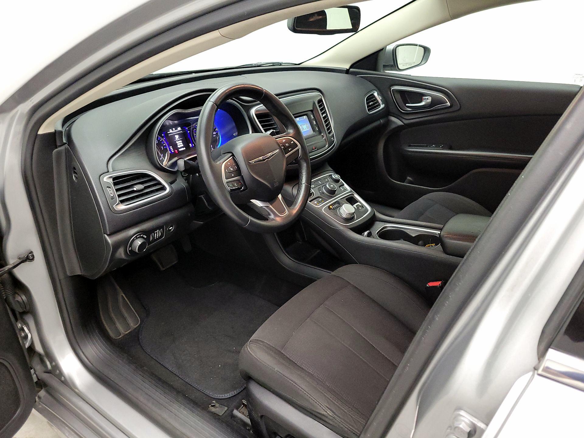 Thumbnail: 2015 Chrysler 200 - 11