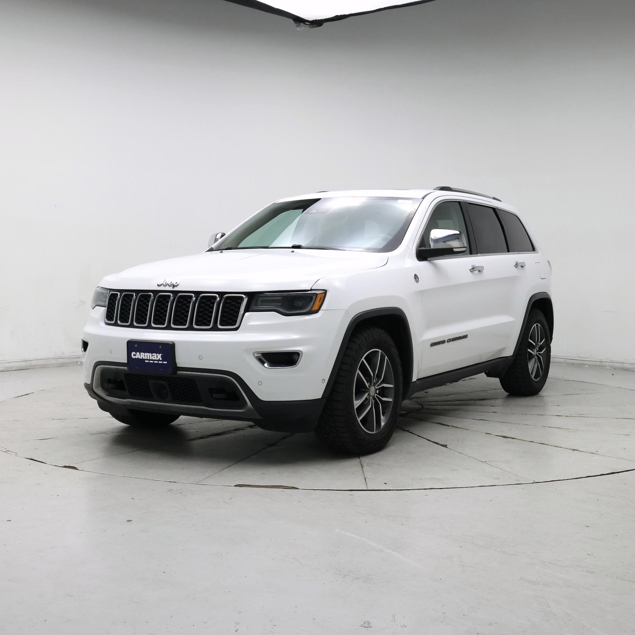 Thumbnail: 2018 Jeep Grand Cherokee - 4