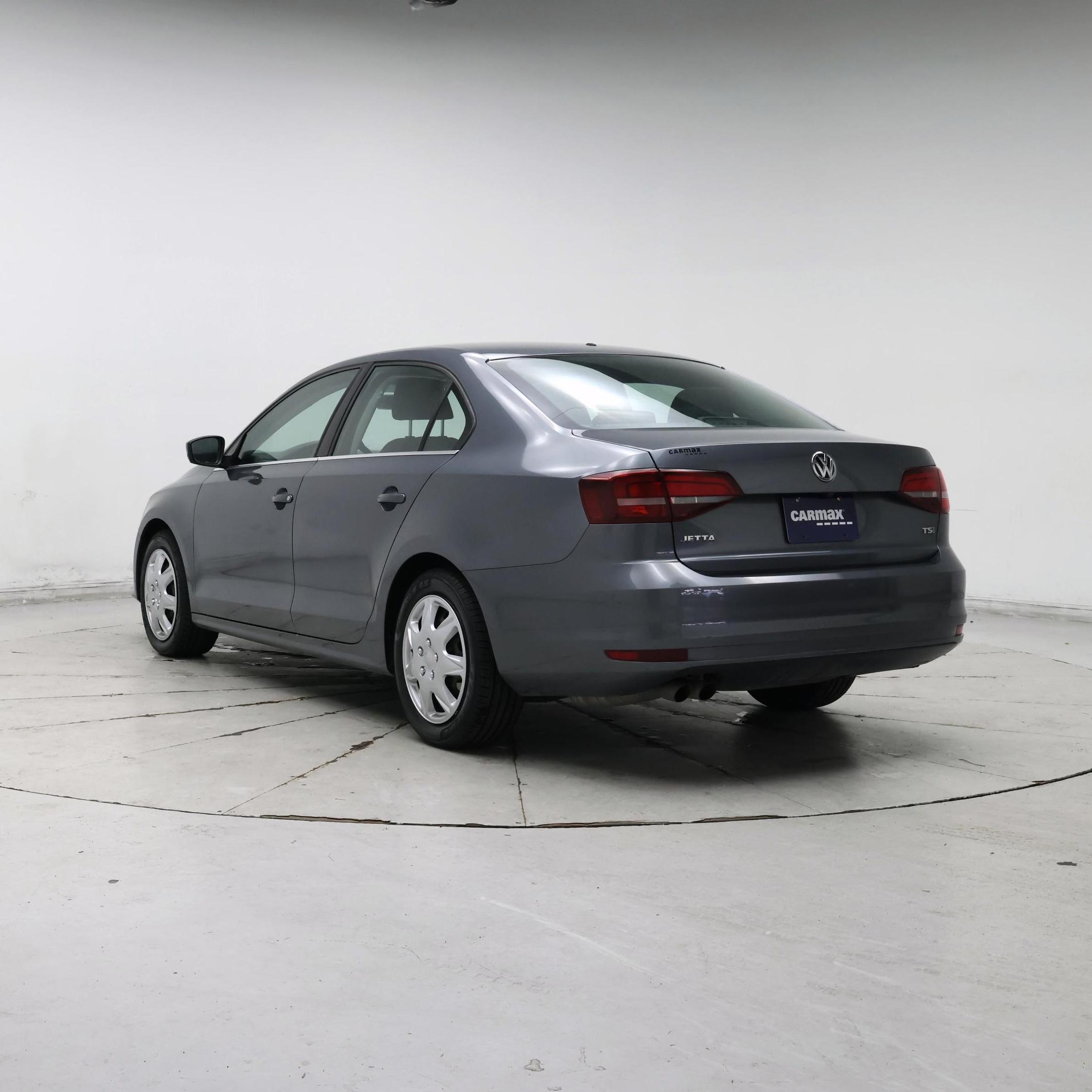 Thumbnail: 2017 Volkswagen Jetta - 2