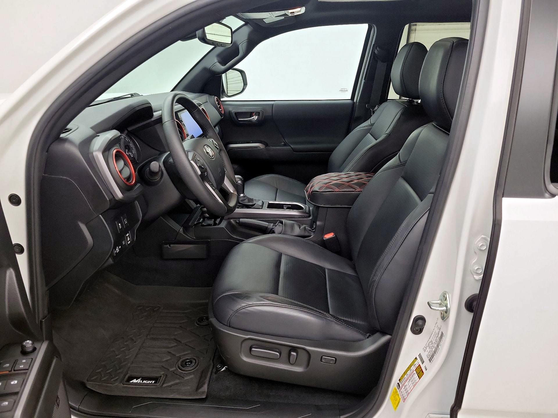 Thumbnail: 2023 Toyota Tacoma - 11