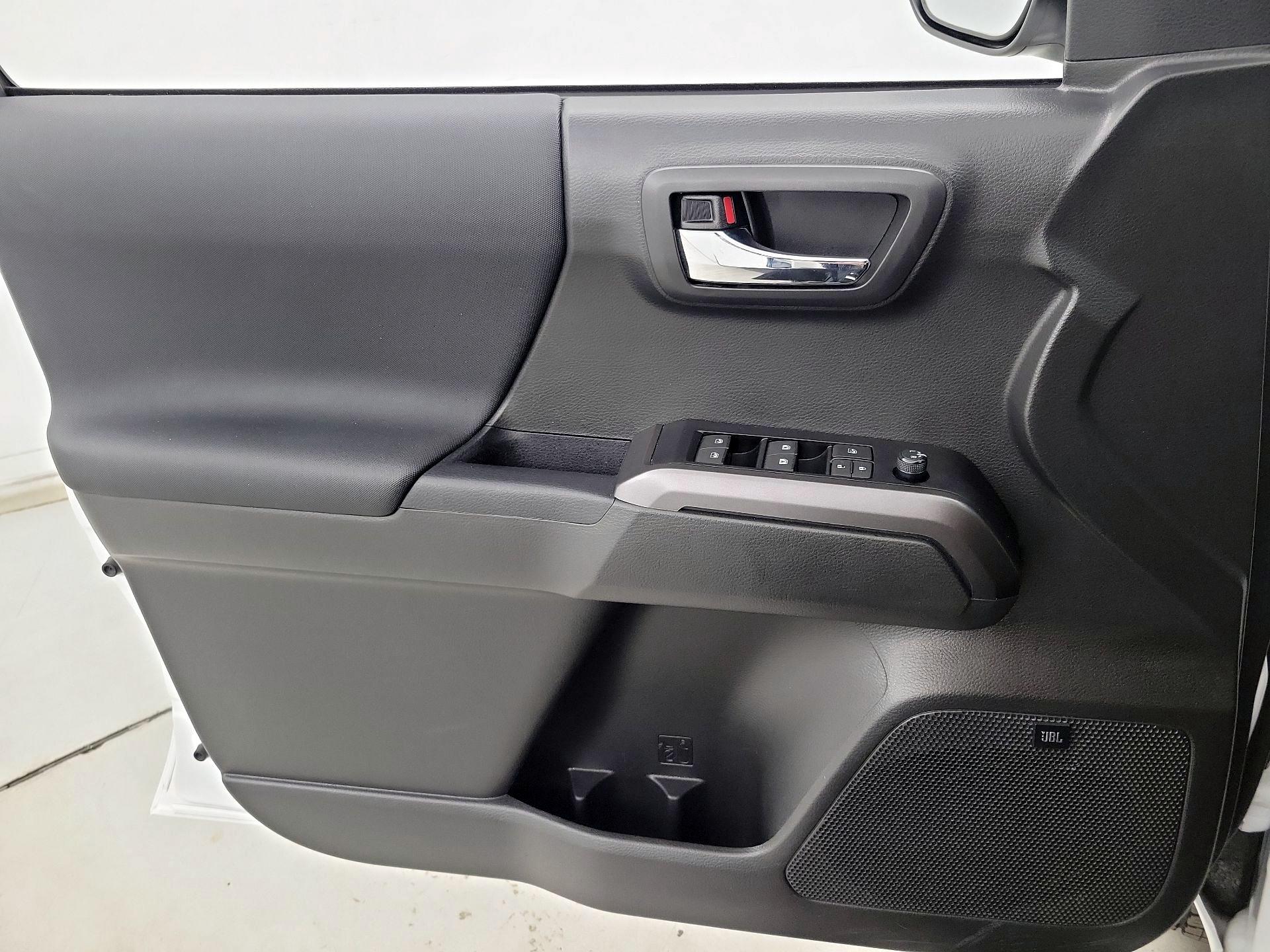 Thumbnail: 2023 Toyota Tacoma - 12