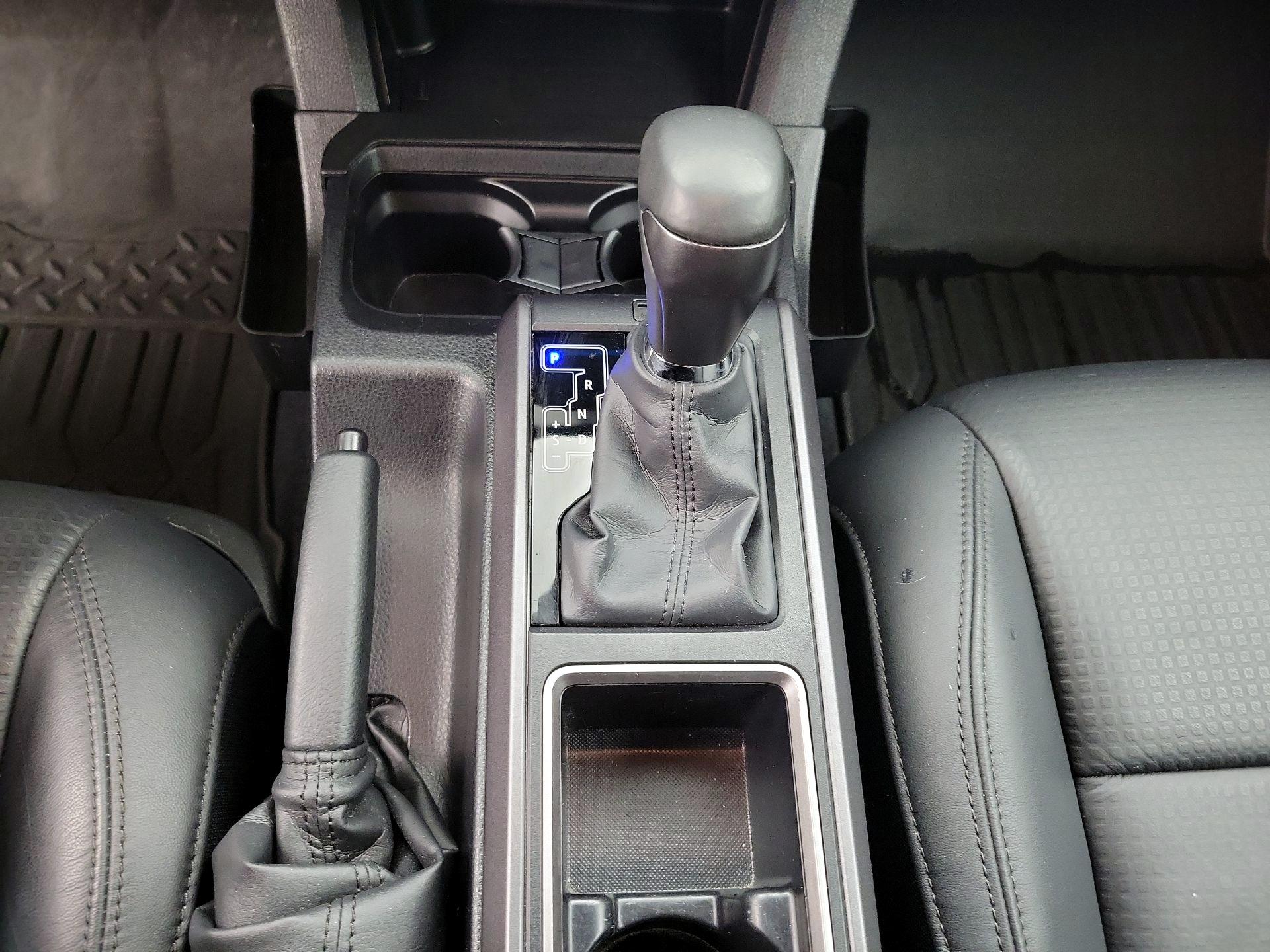 Thumbnail: 2023 Toyota Tacoma - 18